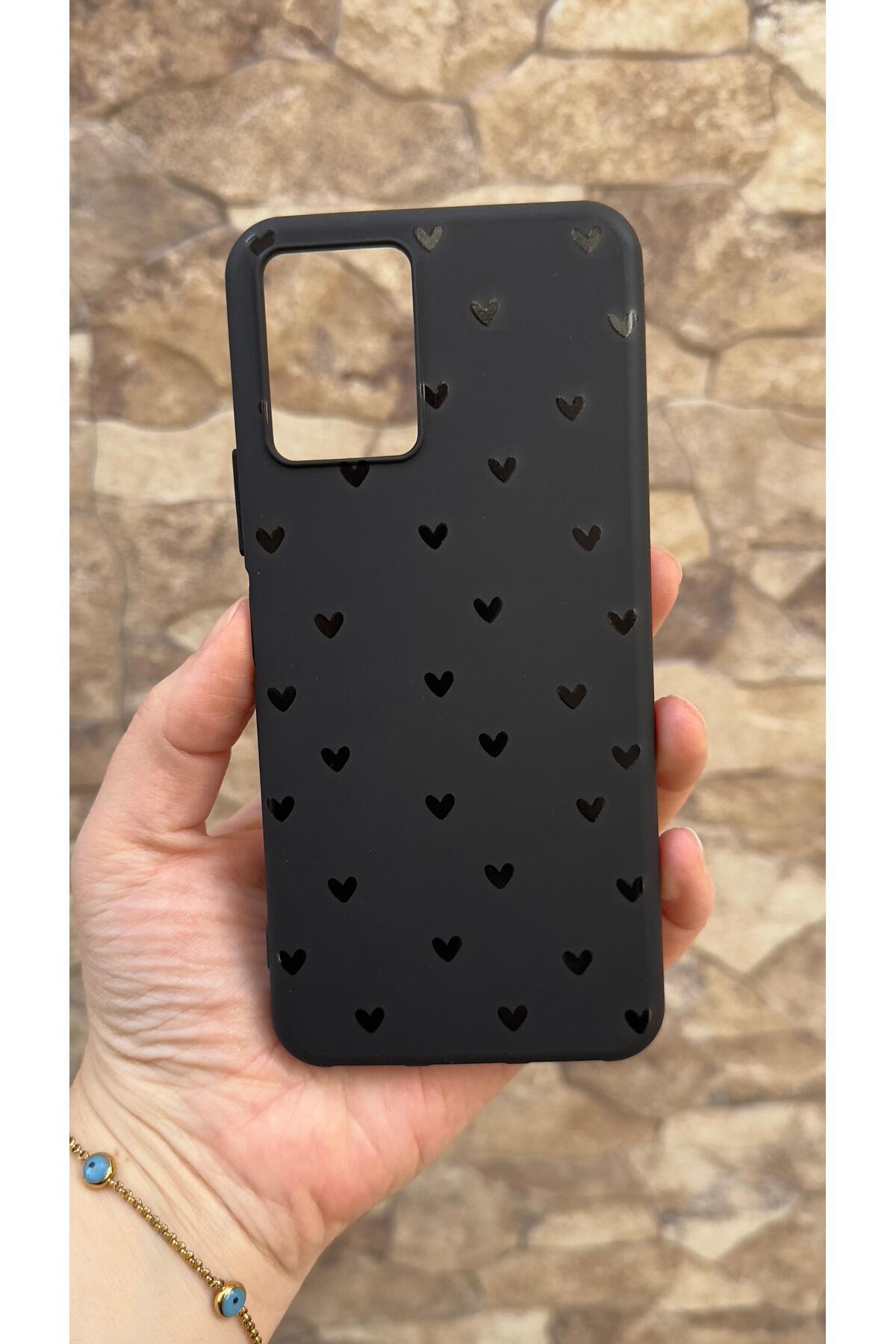 Vivo Y21 Uyumlu Mini Siyah Kalp Desenli Silikon Darbe Emici Klasik Korumalı Rubber Kılıf