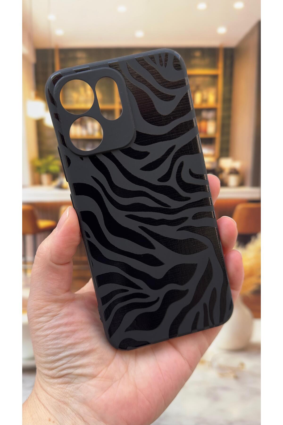 OPPO RENO 14F Uyumlu Zebra Desenli Silikon Darbe Emici Klasik Korumalı Rubber Kılıf