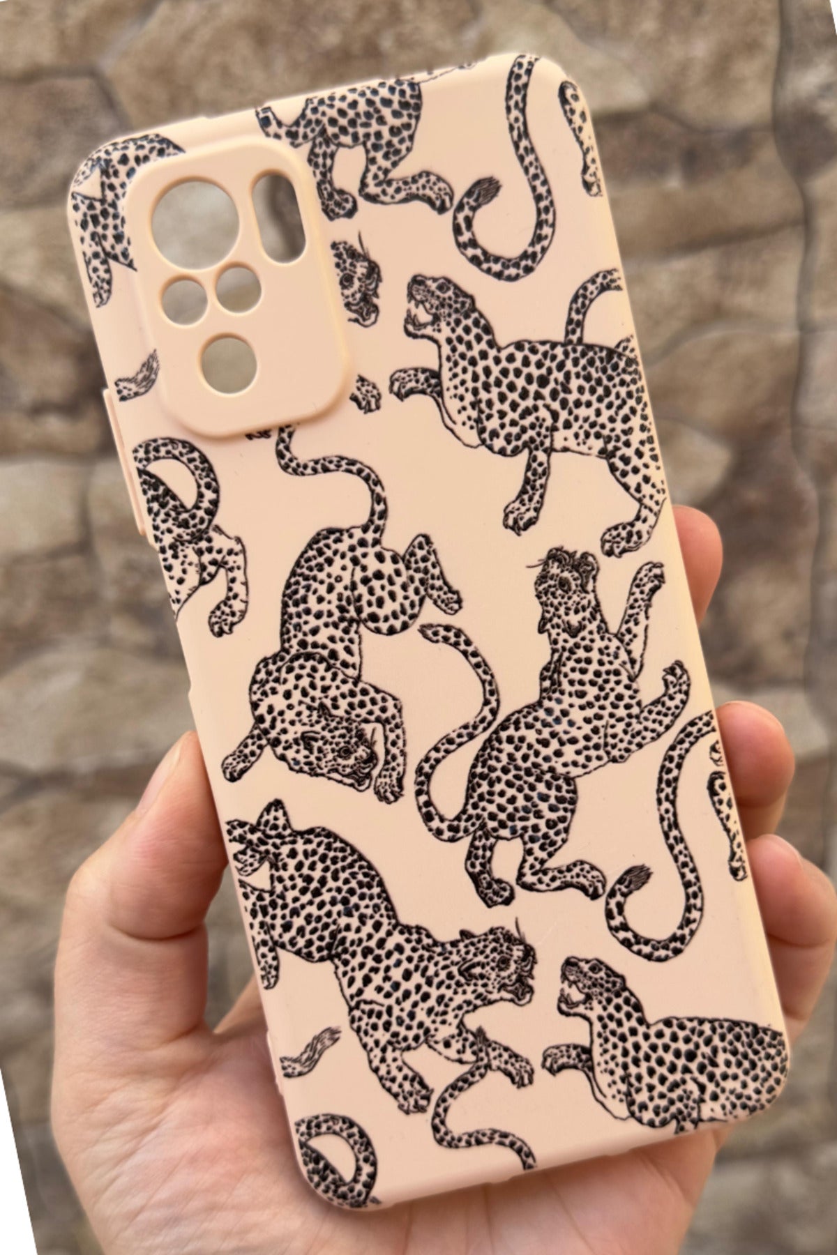 Xiaomi Redmi Note 10 ve 10S Uyumlu Leopar Desenli Silikon Darbe Emici Klasik Rubber Kılıf