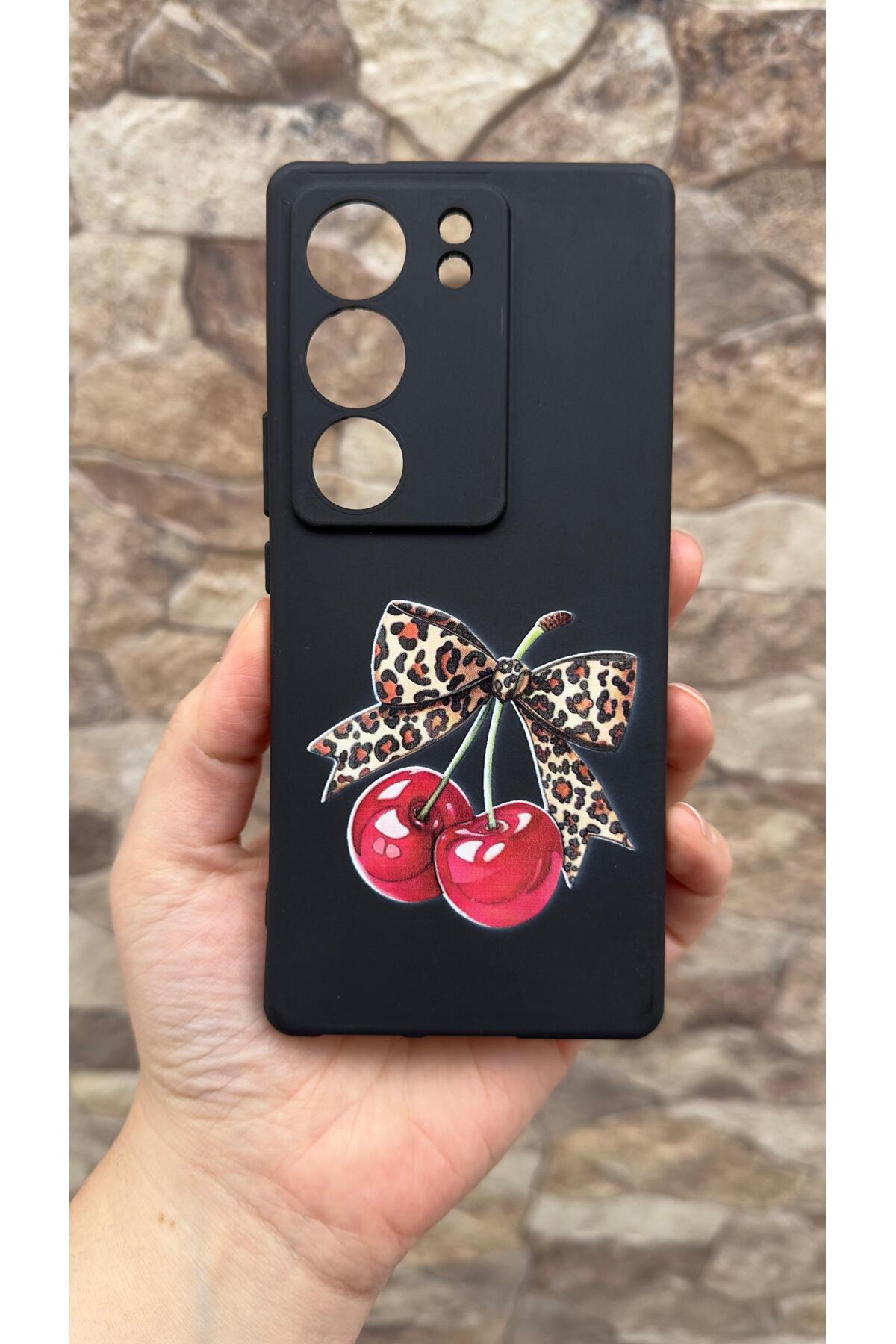 VİVO V29 Uyumlu Kiraz Fiyonk Leopar Desenli Silikon Darbe Emici Klasik Korumalı Rubber Kılıf