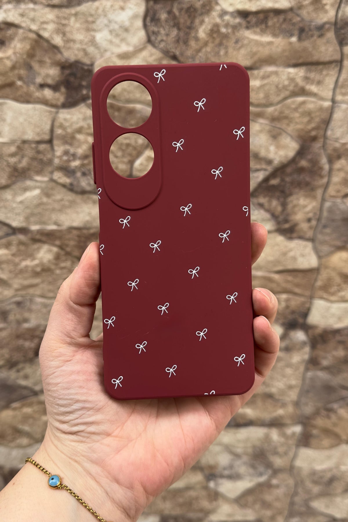Oppo A60 Uyumlu Beyaz Fiyonk Desenli Silikon Darbe Emici Klasik Korumalı Rubber Kılıf