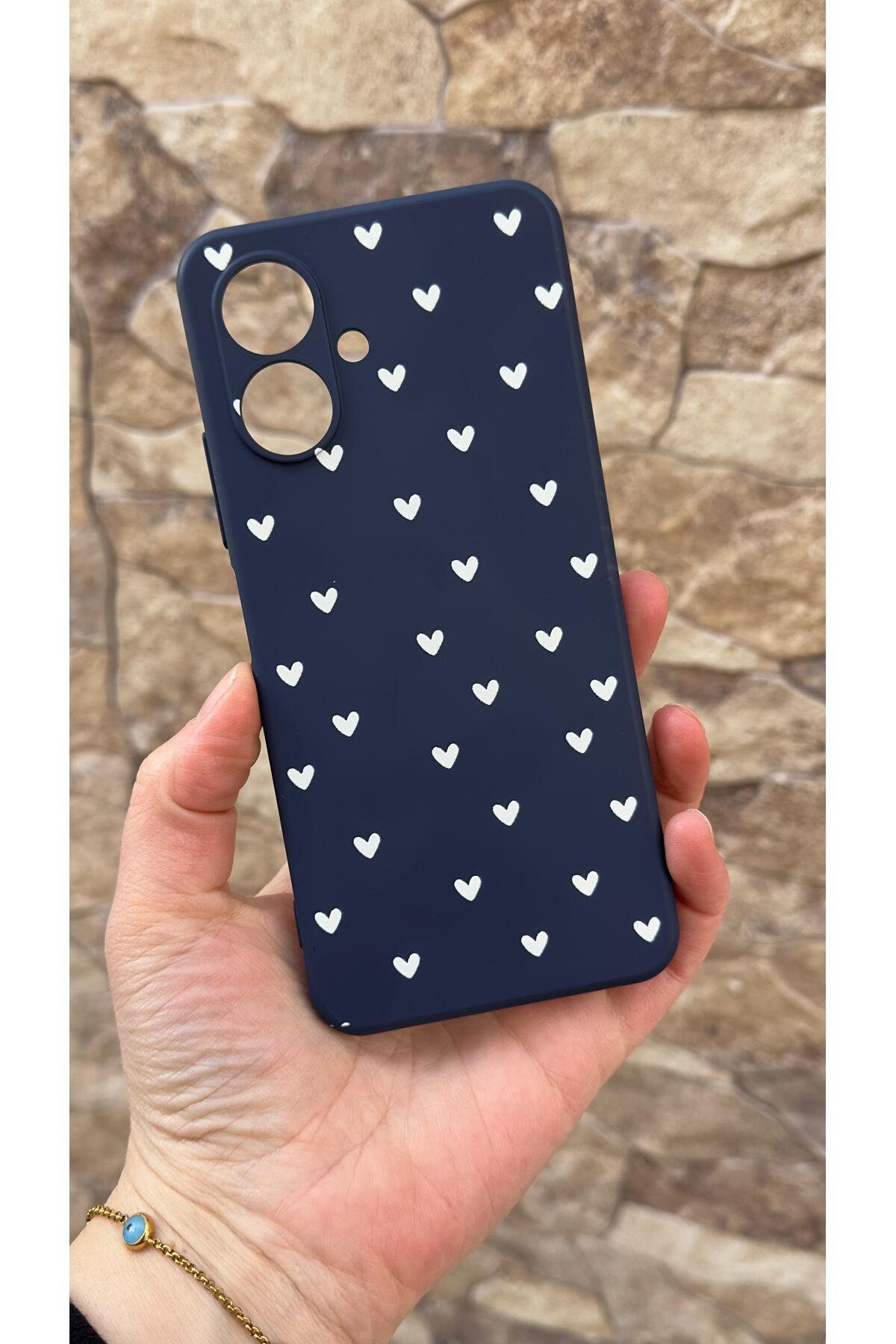 Tecno Spark Go2 Uyumlu Mini Beyaz Kalp Desenli Silikon Darbe Emici Klasik Korumalı Rubber Kılıf