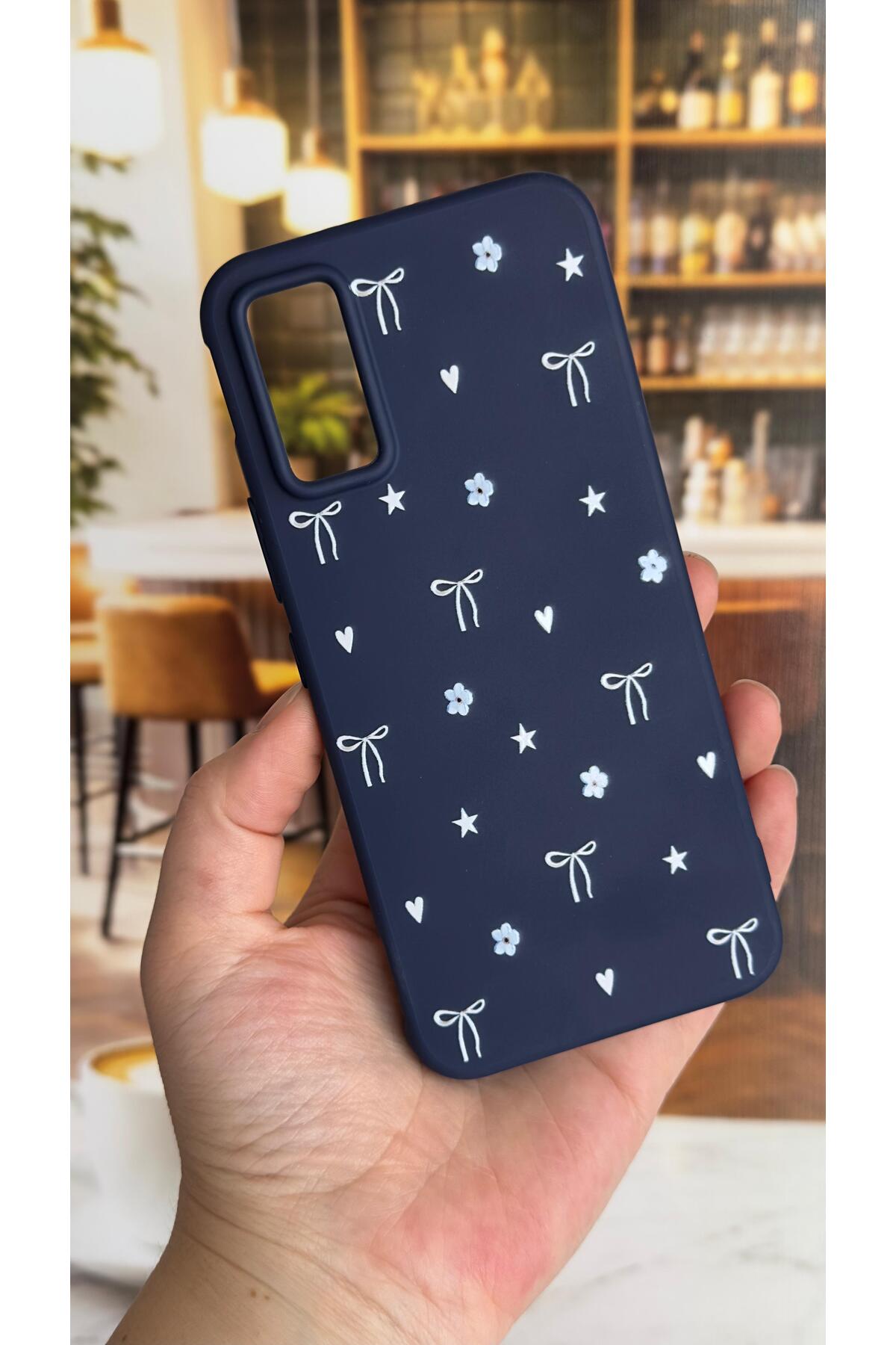 Infinix GT 30 Pro Uyumlu Mini Fiyonk Desenli Silikon Darbe Emici Klasik Korumalı Rubber Kılıf