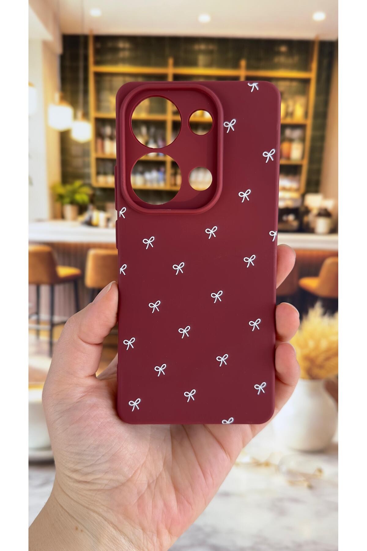 Redmi Note 13 Pro 4G Uyumlu Beyaz Fiyonk Desenli Silikon Darbe Emici Klasik Korumalı Rubber Kılıf