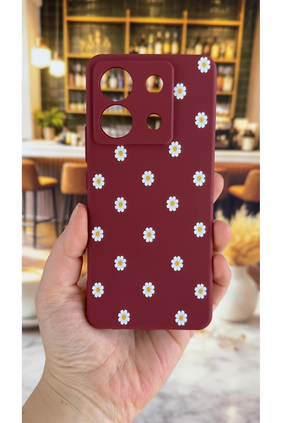 Redmi Note 13 Pro 5G Uyumlu Beyaz Papatya Desenli Silikon Darbe Emici Klasik Korumalı Rubber Kılıf