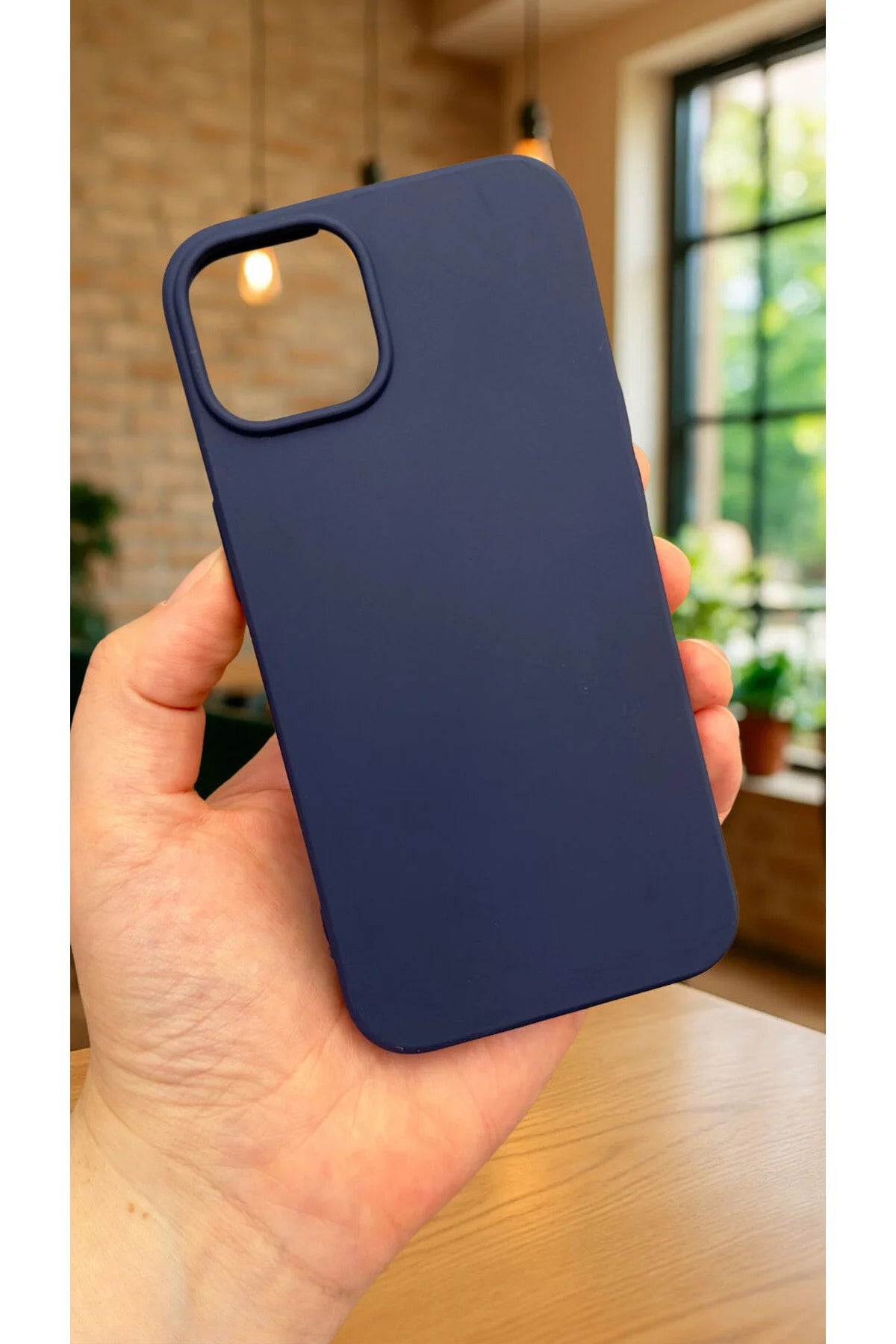 iPhone 15 Uyumlu Silikon Darbe Emici Korumalı Klasik Rubber Kılıf