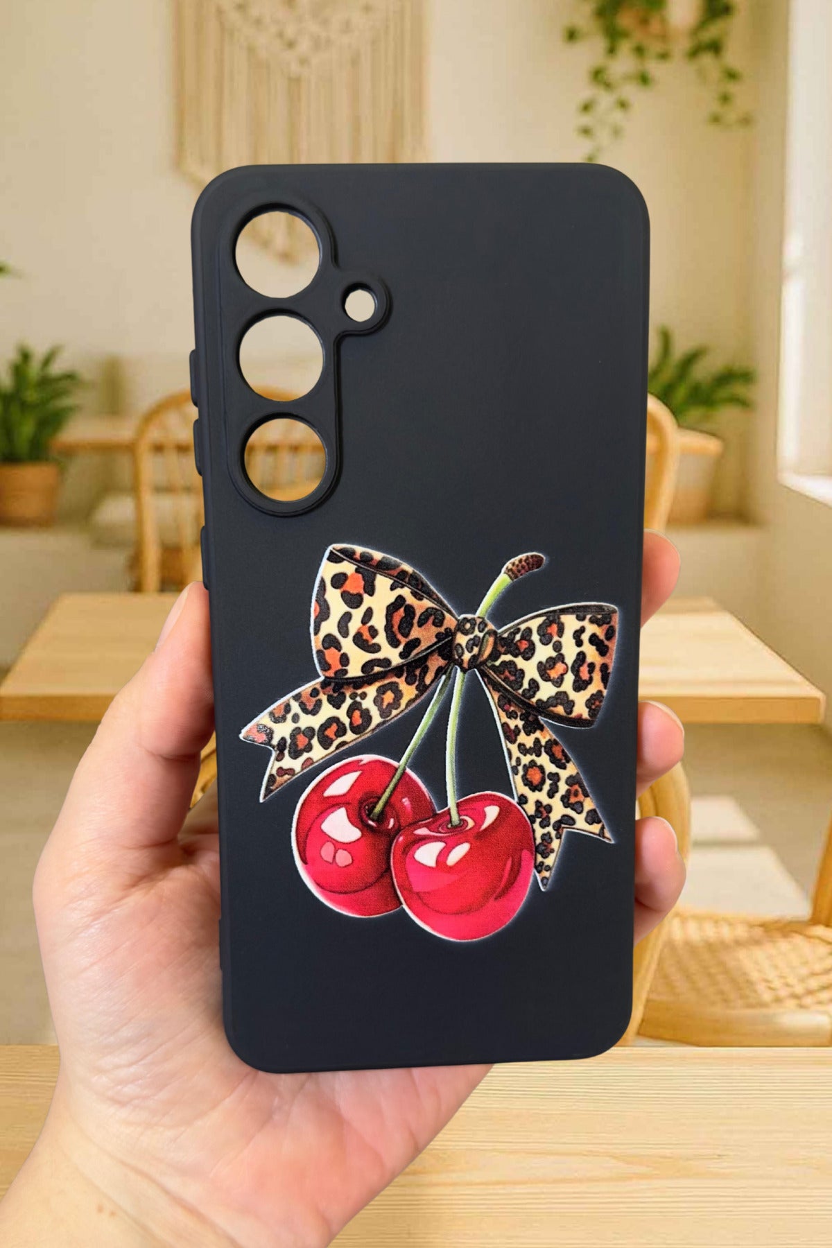 Samsung Galaxy S23FE Uyumlu Kiraz Leopar Fiyonk Desenli Silikon Darbe Emici Rubber Kılıf