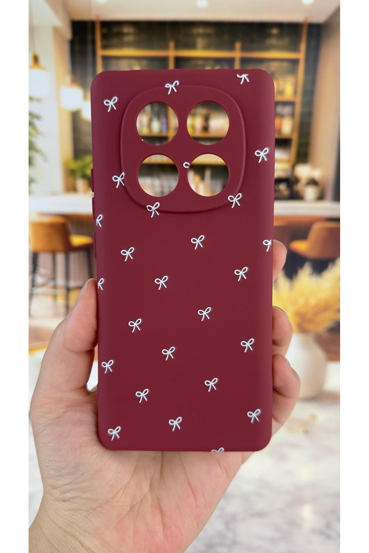 Redmi Note 14 Pro 4G Uyumlu Beyaz Fiyonk Desenli Silikon Darbe Emici Klasik Korumalı Rubber Kılıf