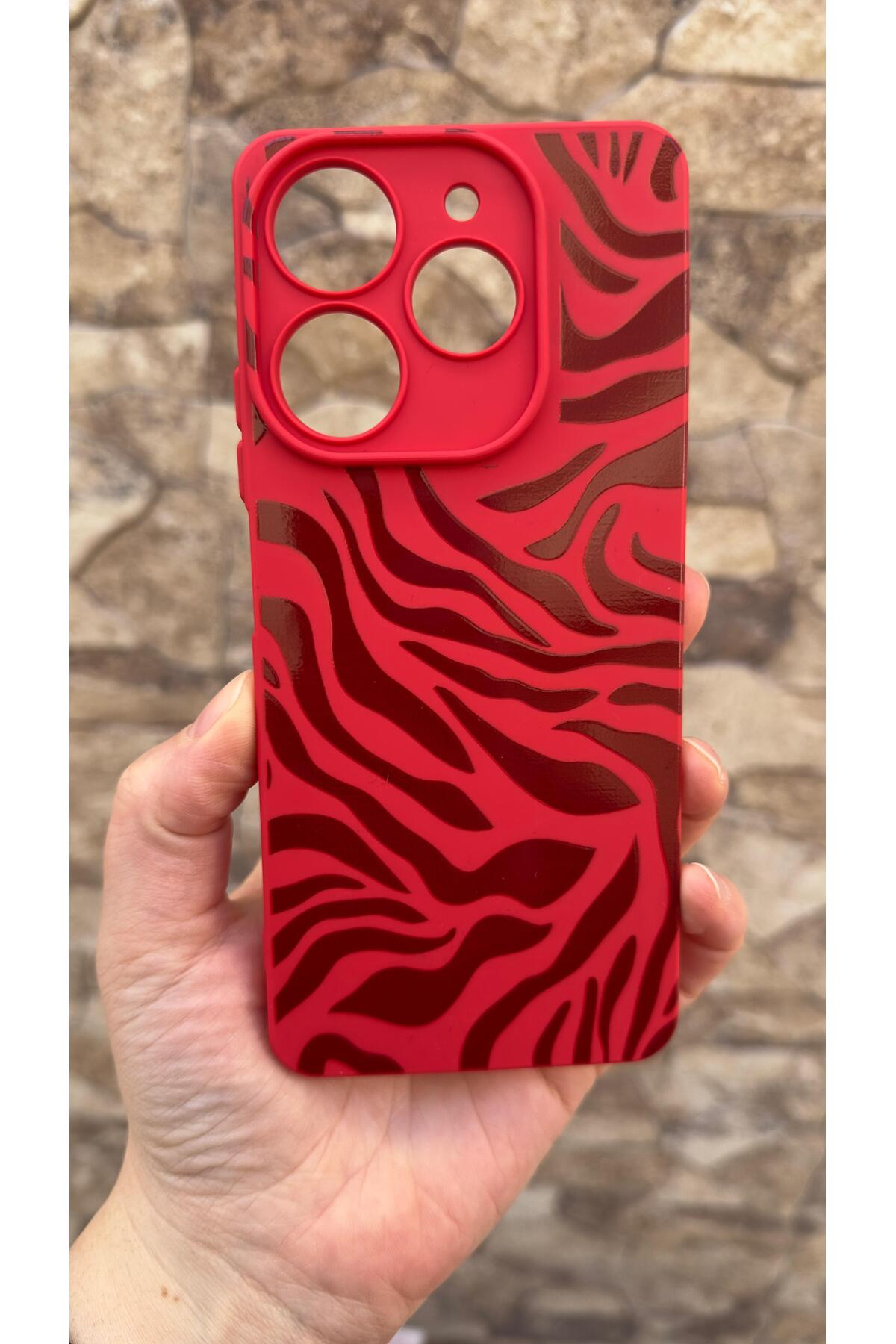 Tecno Spark 10 PRO Uyumlu Kırmızı Zebra Desenli Silikon Darbe Emici Klasik Korumalı Rubber Kılıf