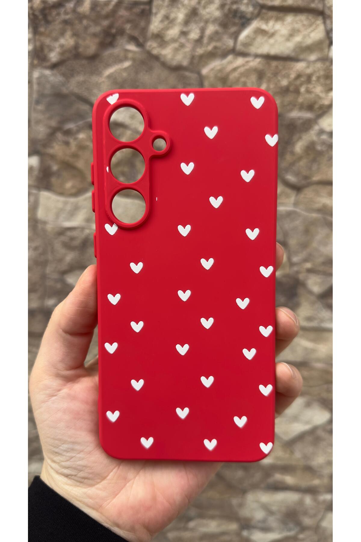 Samsung Galaxy S24FE Uyumlu Mini Beyaz Kalp Desenli Silikon Darbe Emici Klasik Korumalı Rubber Kılıf