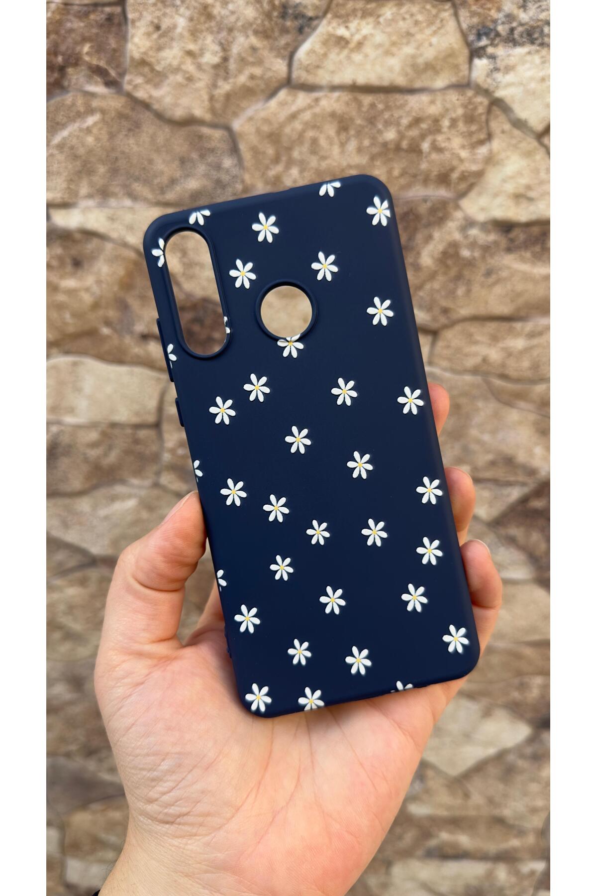 HUAWEİ P20 LİTE Uyumlu Mini Papatya Desenli Silikon Darbe Emici Klasik Korumalı Rubber Kılıf