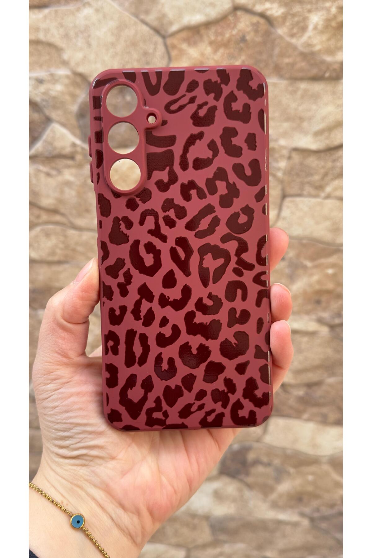 Samsung Galaxy S24FE Uyumlu Leopar Desenli Silikon Darbe Emici Klasik Korumalı Rubber Kılıf