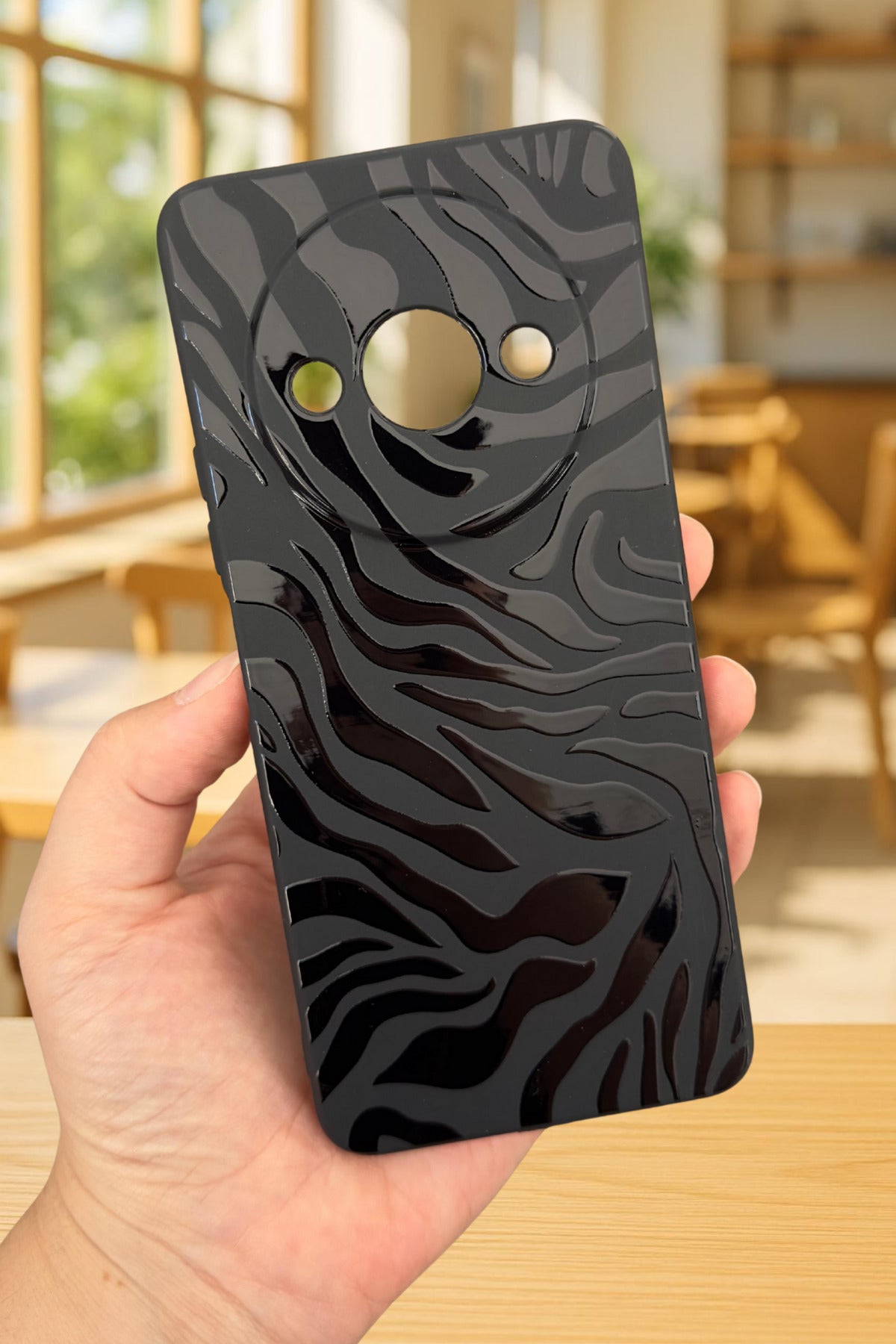 Xiaomi Redmi A3 Uyumlu Zebra Desenli Silikon Darbe Emici Klasik Korumalı Rubber Kılıf