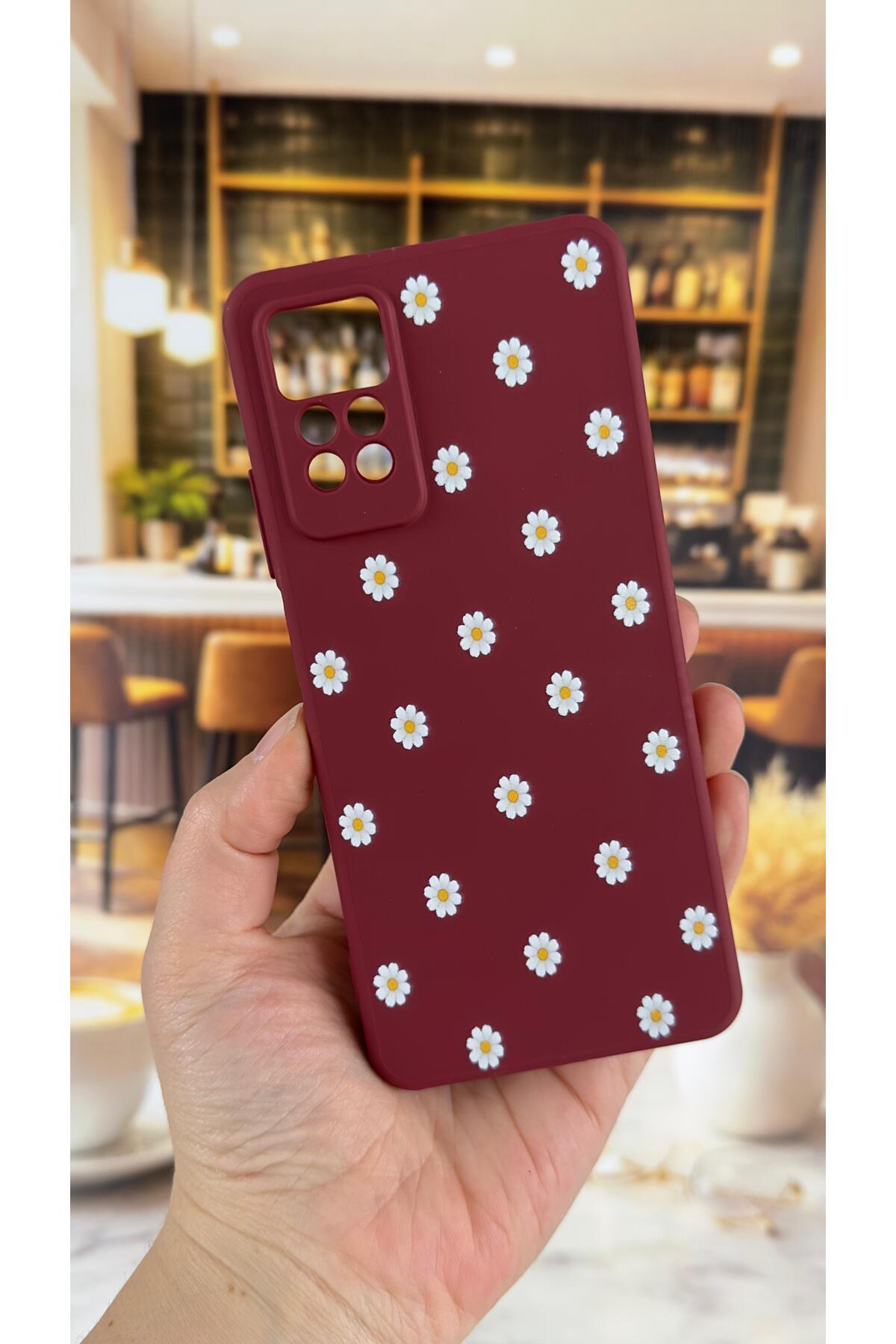 Redmi Note 11 Pro/Note 12 Pro 4G Uyumlu Beyaz Papatya Desenli Silikon Darbe Emici Rubber Kılıf