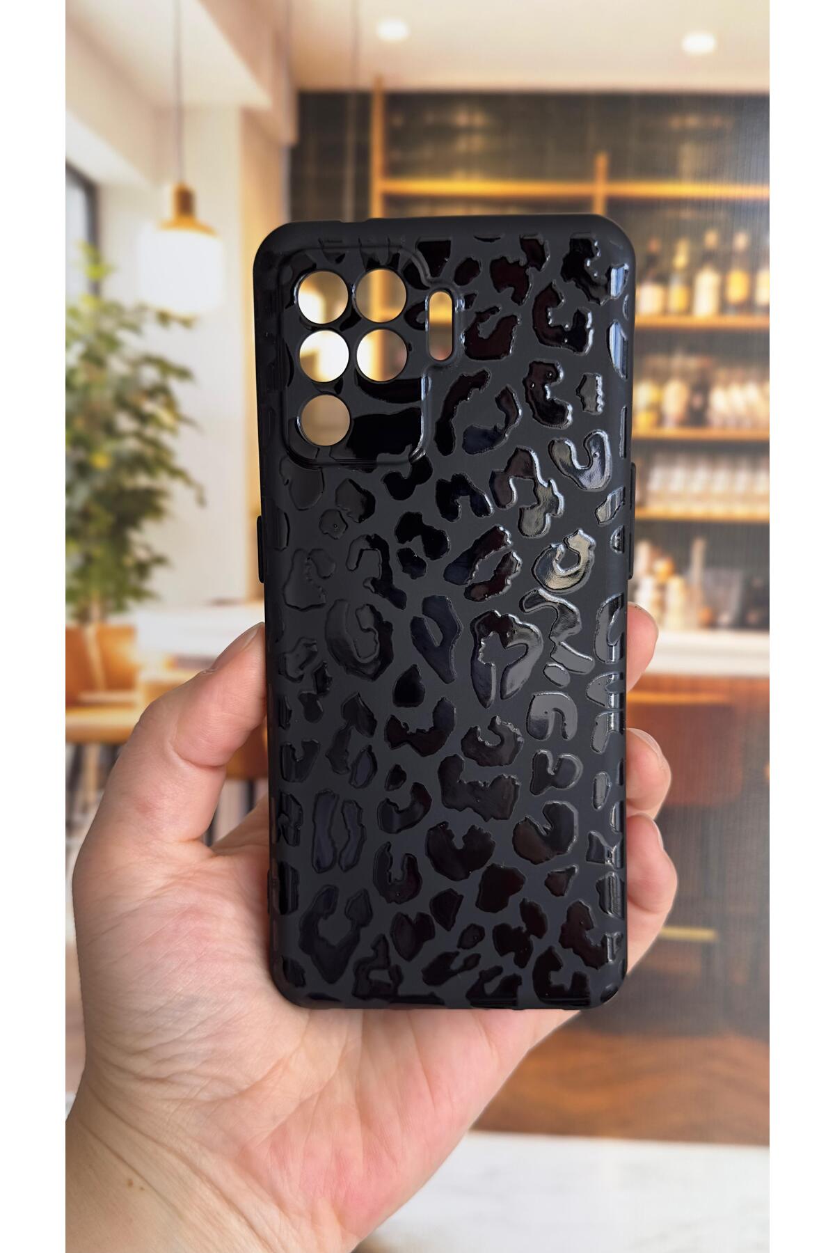 OPPO Reno 4 Lite Uyumlu Leopar Desenli Silikon Darbe Emici Klasik Korumalı Rubber Kılıf