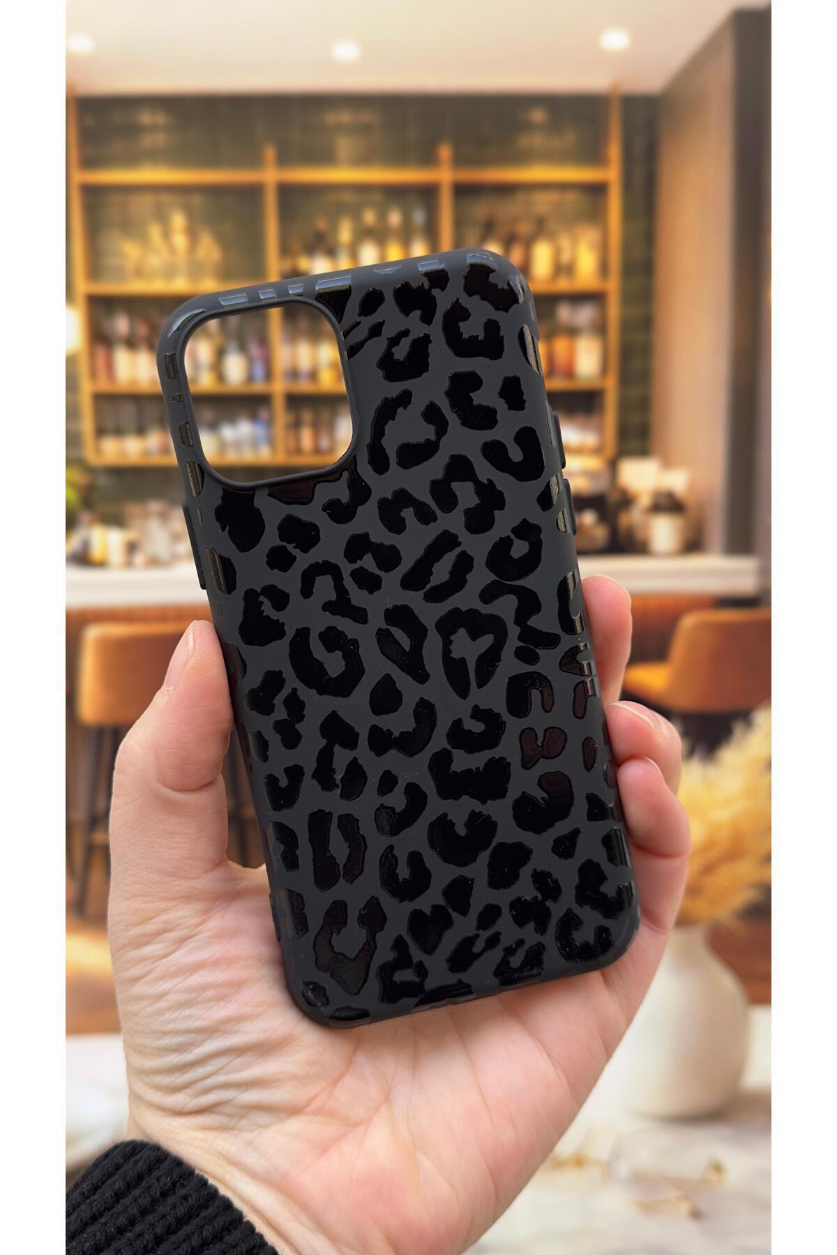 Iphone 11 Pro Max Uyumlu Leopar Desenli Silikon Darbe Emici Klasik Korumalı Rubber Kılıf