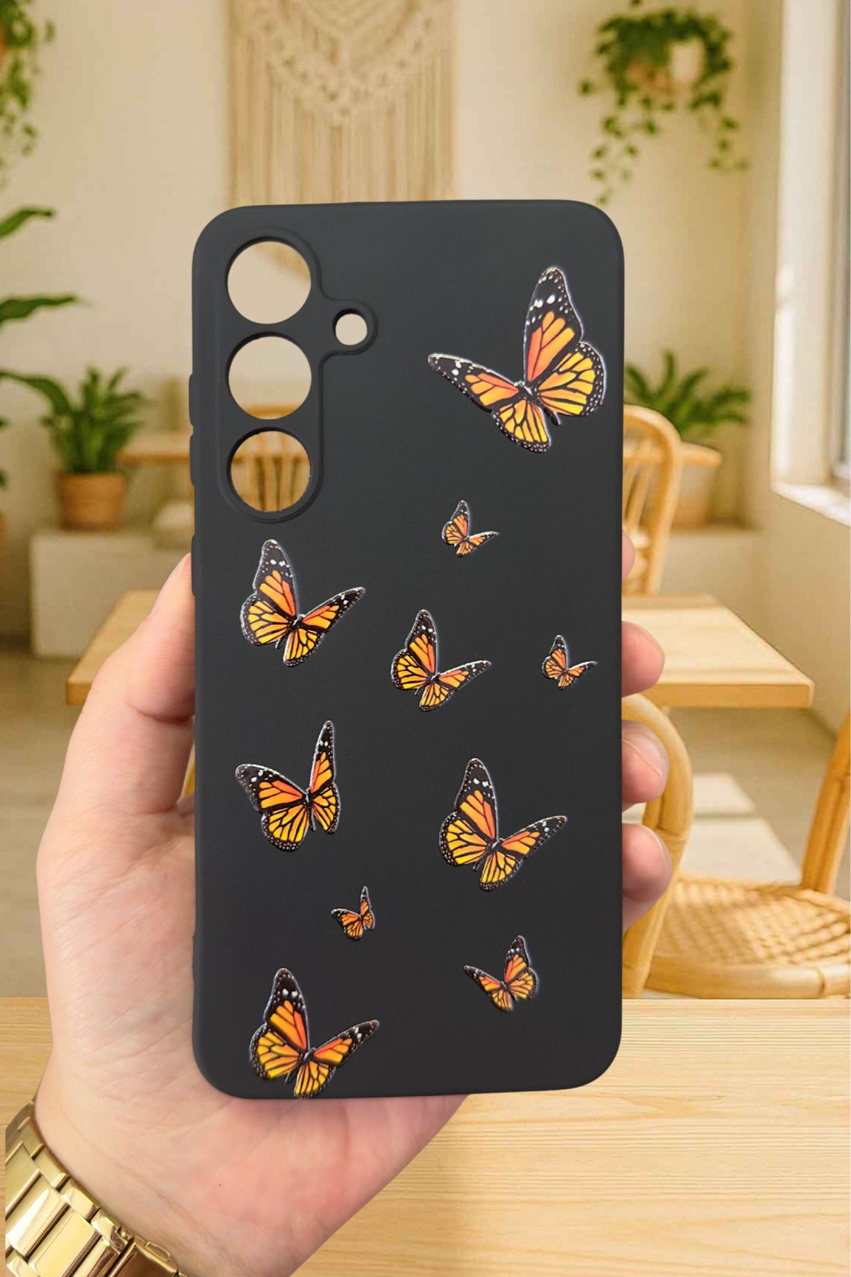 Samsung Galaxy A55 Uyumlu Turuncu Kelebek Desenli Silikon Darbe Emici Klasik Rubber Kılıf