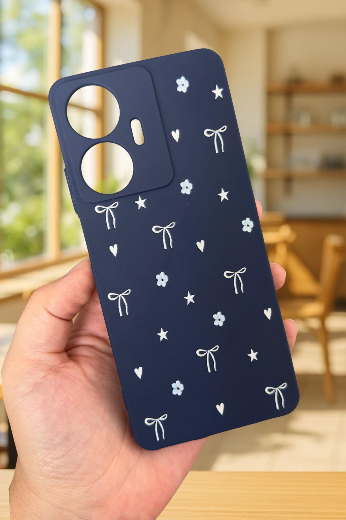 Realme C55 Uyumlu Mini Fiyonk Desenli Silikon Darbe Emici Klasik Korumalı Rubber Kılıf