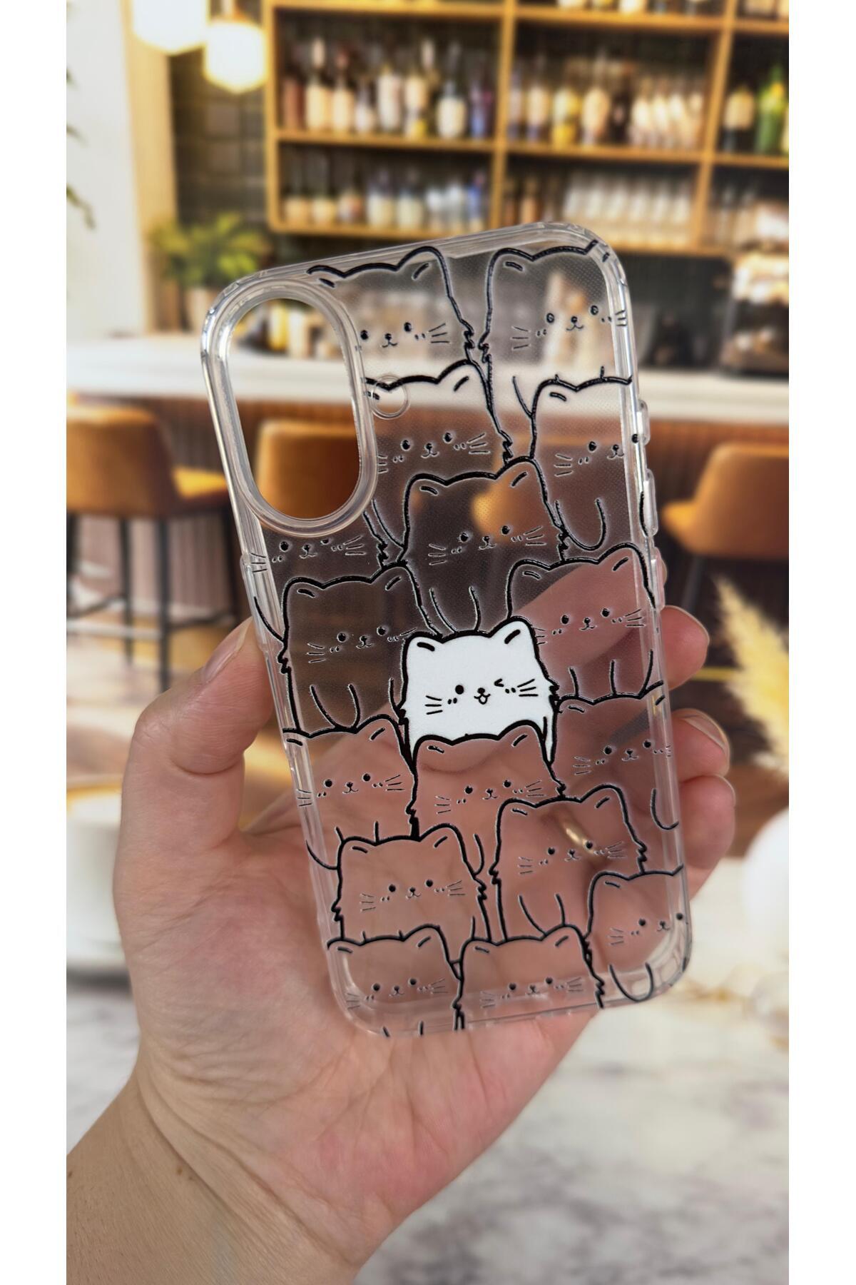 Iphone 16 Uyumlu Manycat Desenli Şeffaf Darbe Emici Kamera Korumalı Clear Kılıf
