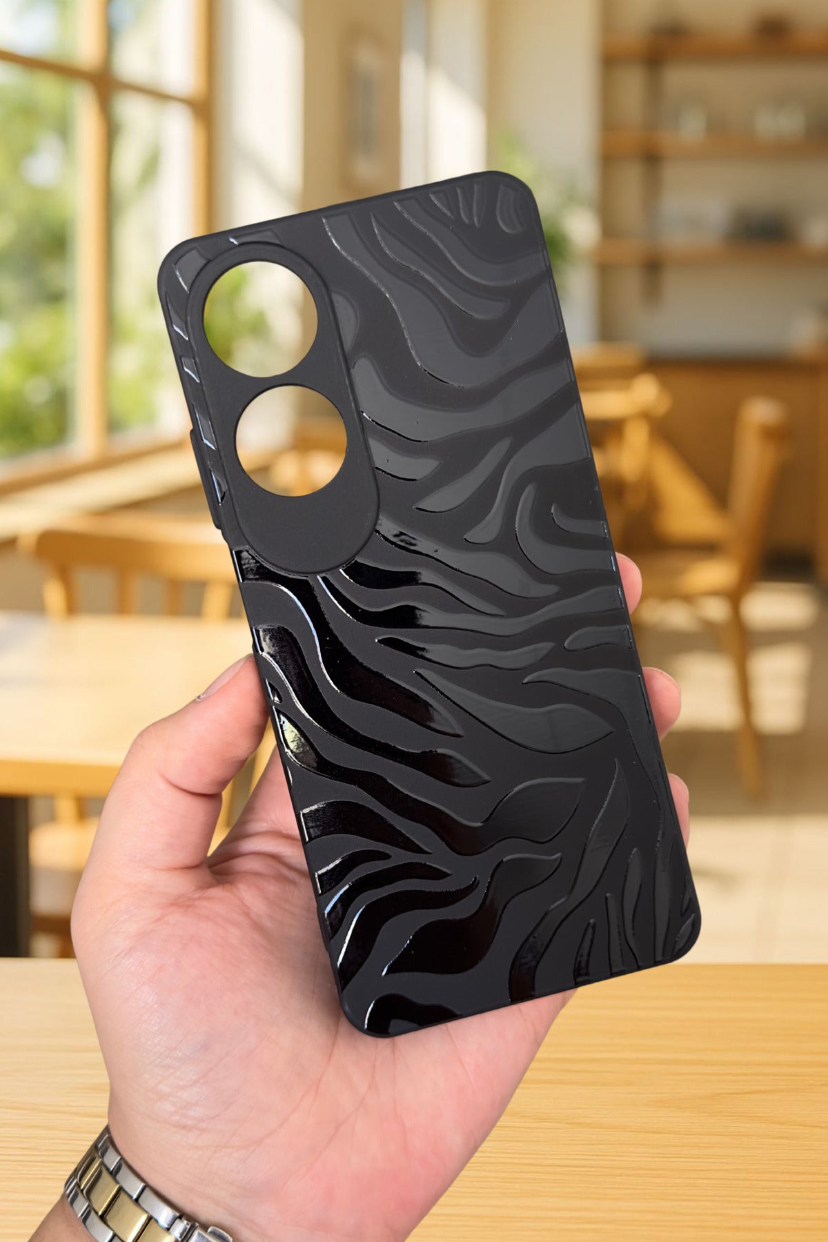 Oppo A60 Uyumlu Zebra Desenli Silikon Darbe Emici Klasik Korumalı Rubber Kılıf