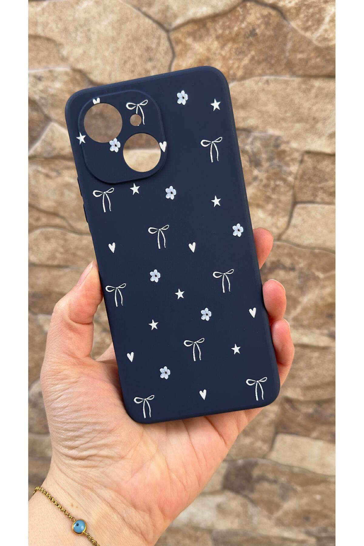 Tecno Spark 40C Uyumlu Mini Fiyonk Desenli Silikon Darbe Emici Klasik Korumalı Rubber Kılıf