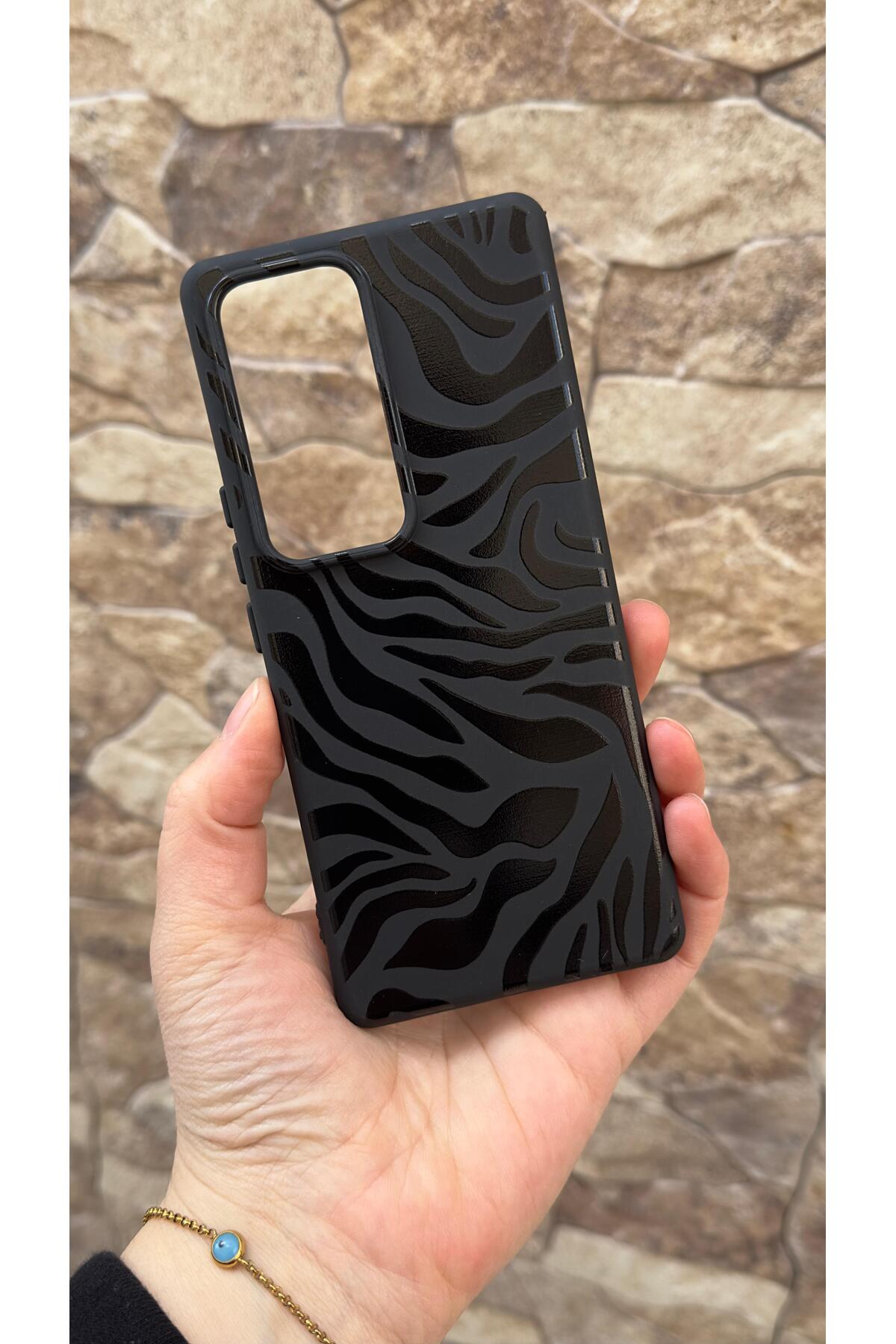 Vivo V30 Uyumlu Zebra Desenli Silikon Darbe Emici Klasik Korumalı Rubber Kılıf