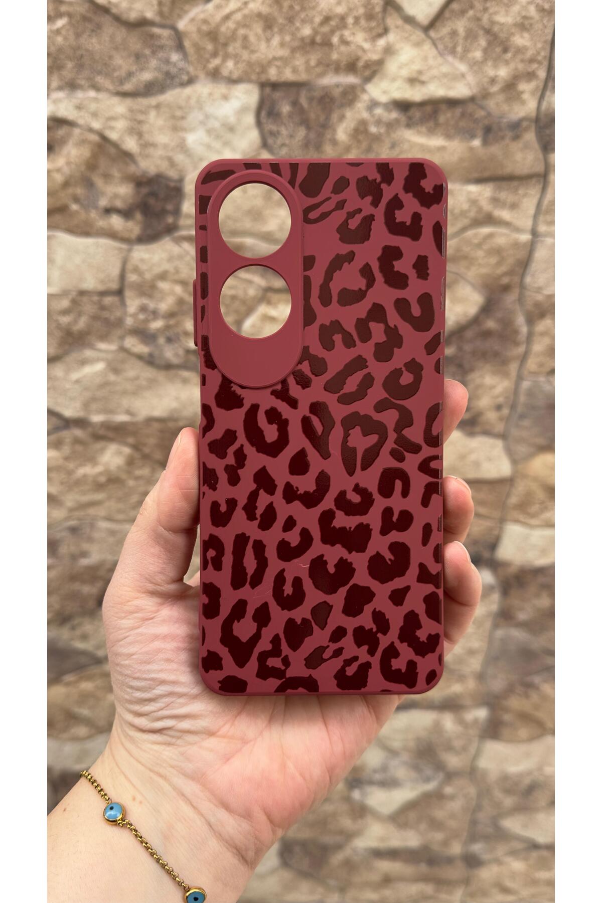 Oppo A60 Uyumlu Leopar Desenli Silikon Darbe Emici Klasik Korumalı Rubber Kılıf