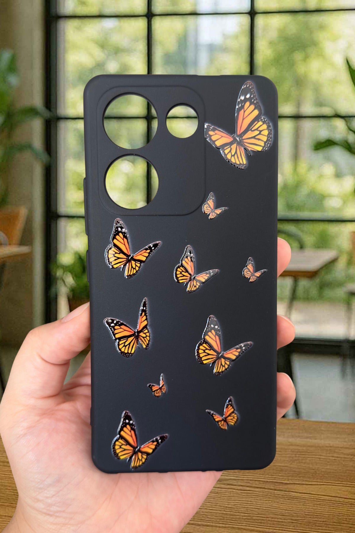 TCN CAMON 20 PRO Uyumlu Turuncu Kelebek Desenli Silikon Darbe Emici Klasik Korumalı Rubber Kılıf