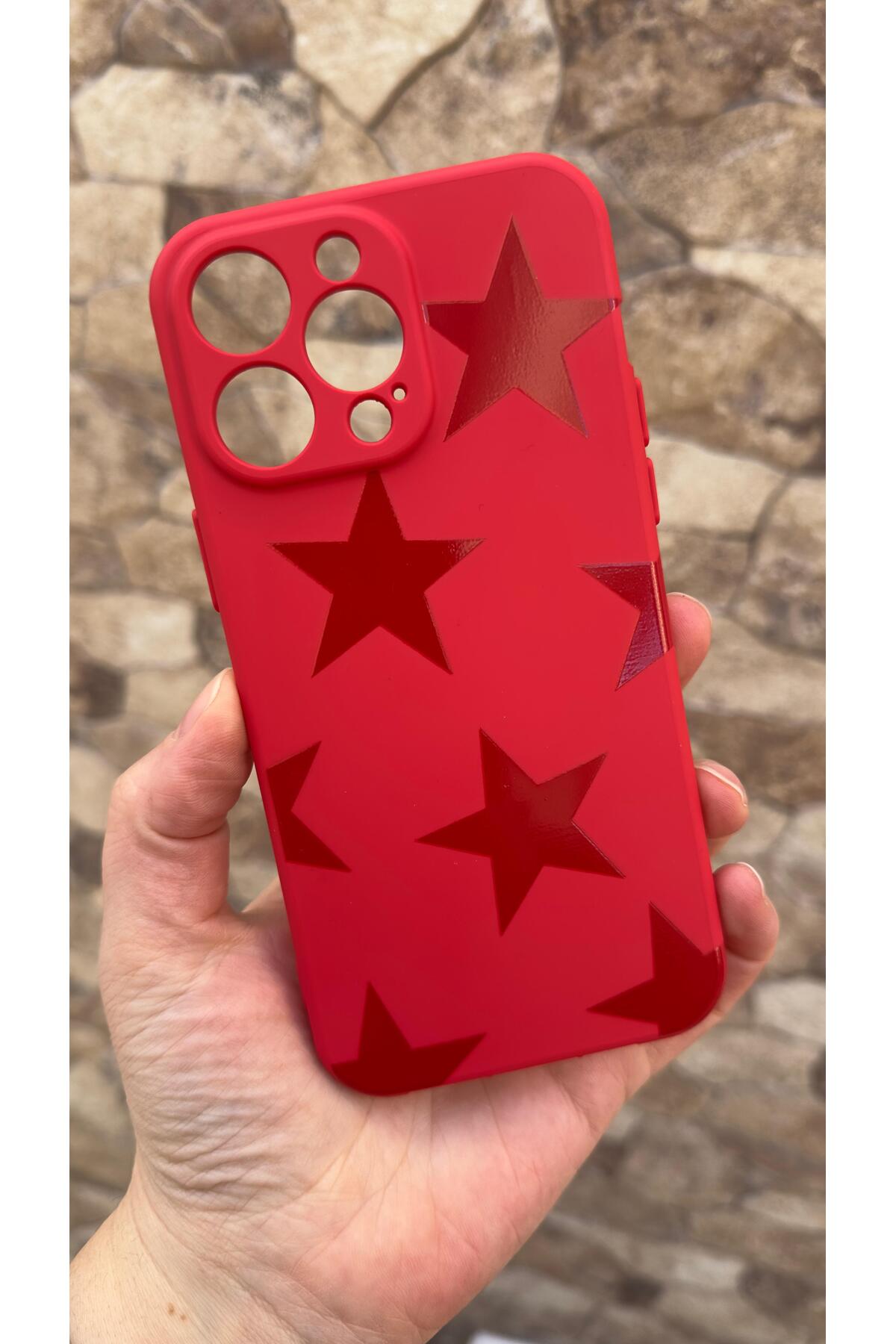 iPhone 13 Pro Max Uyumlu Kırmızı Star Silikon Darbe Emici Klasik Korumalı Rubber Kılıf