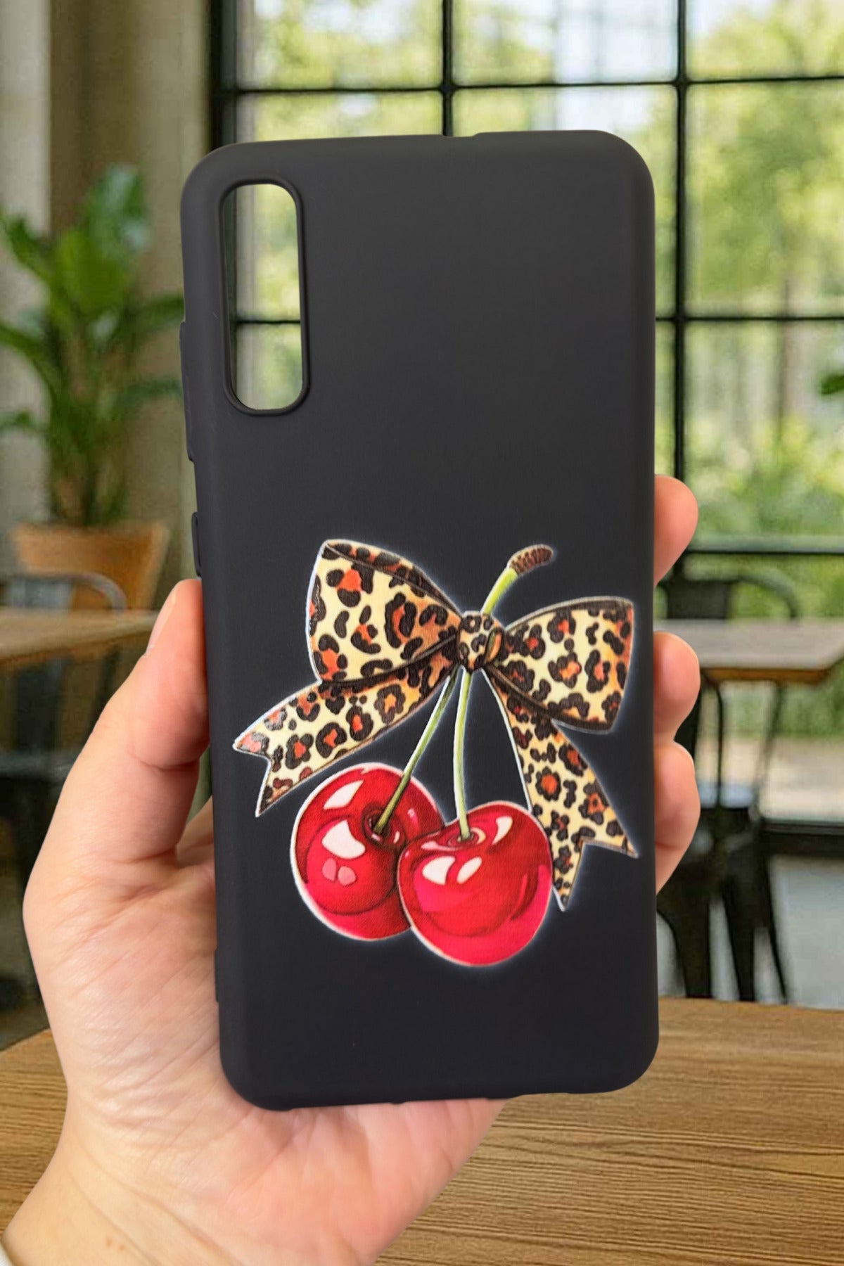 Samsung Galaxy A70 Uyumlu Kiraz Leopar Fiyonk Desenli Silikon Darbe Emici Klasik Rubber Kılıf