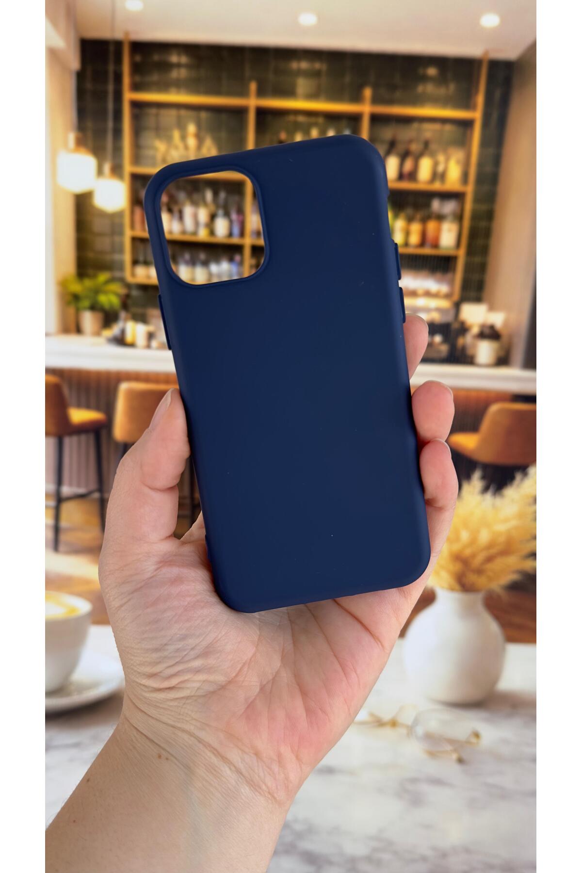 Iphone 11 Pro Max Uyumlu Silikon Darbe Emici Klasik Korumalı Rubber Kılıf