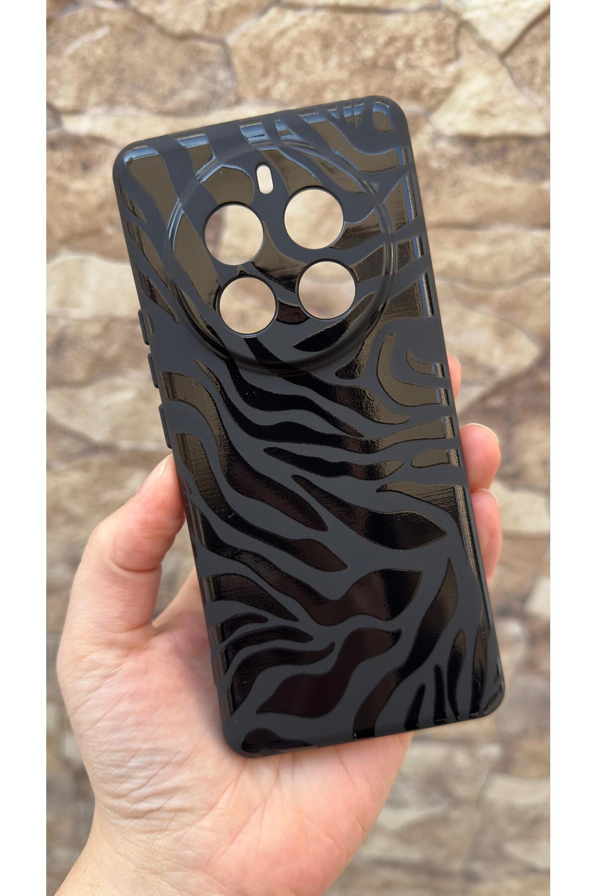 Realme 12 Pro Uyumlu Zebra Desenli Silikon Darbe Emici Klasik Korumalı Rubber Kılıf