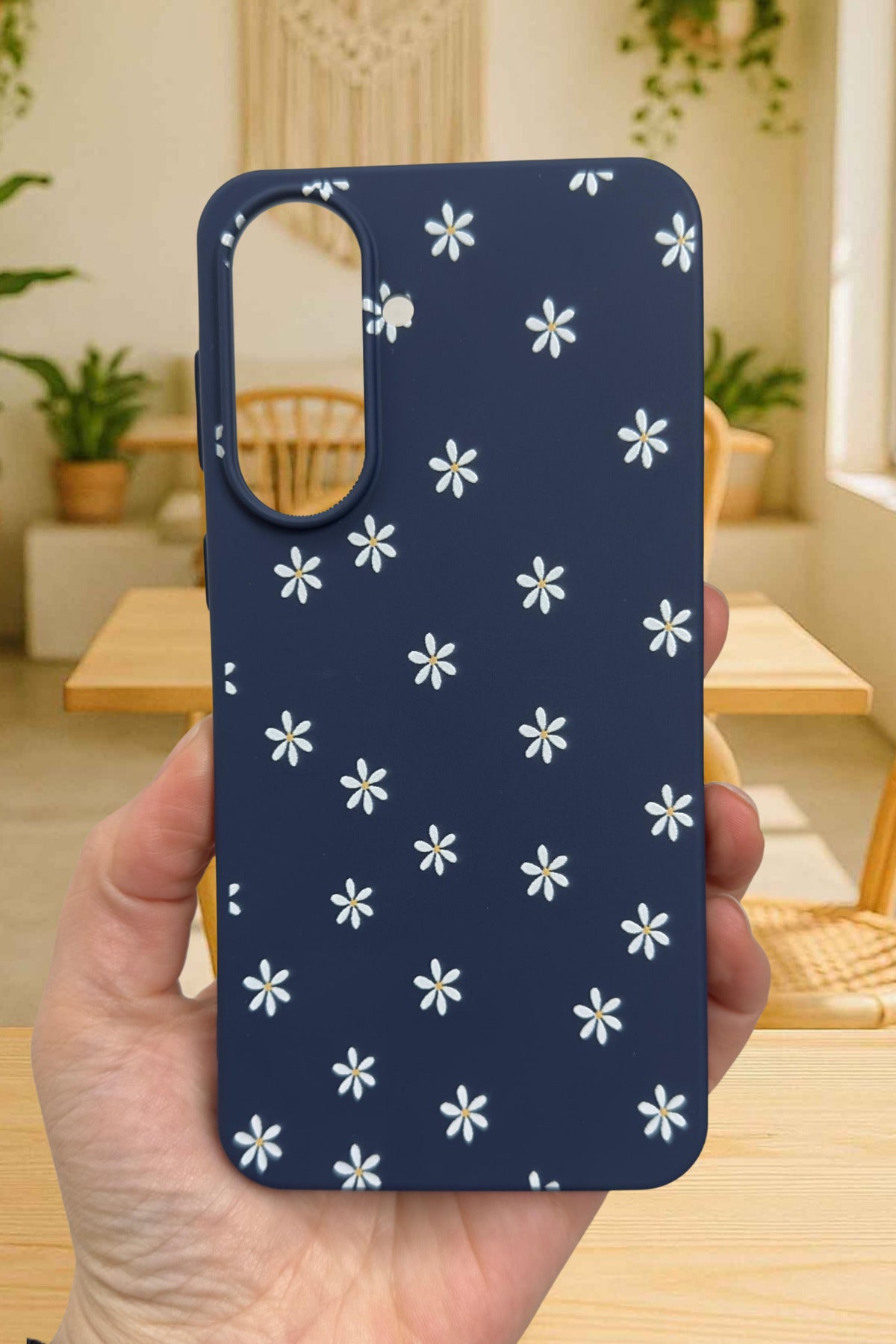 Samsung Galaxy A37 Uyumlu Mini Papatya Desenli Silikon Darbe Emici Klasik Korumalı Rubber Kılıf
