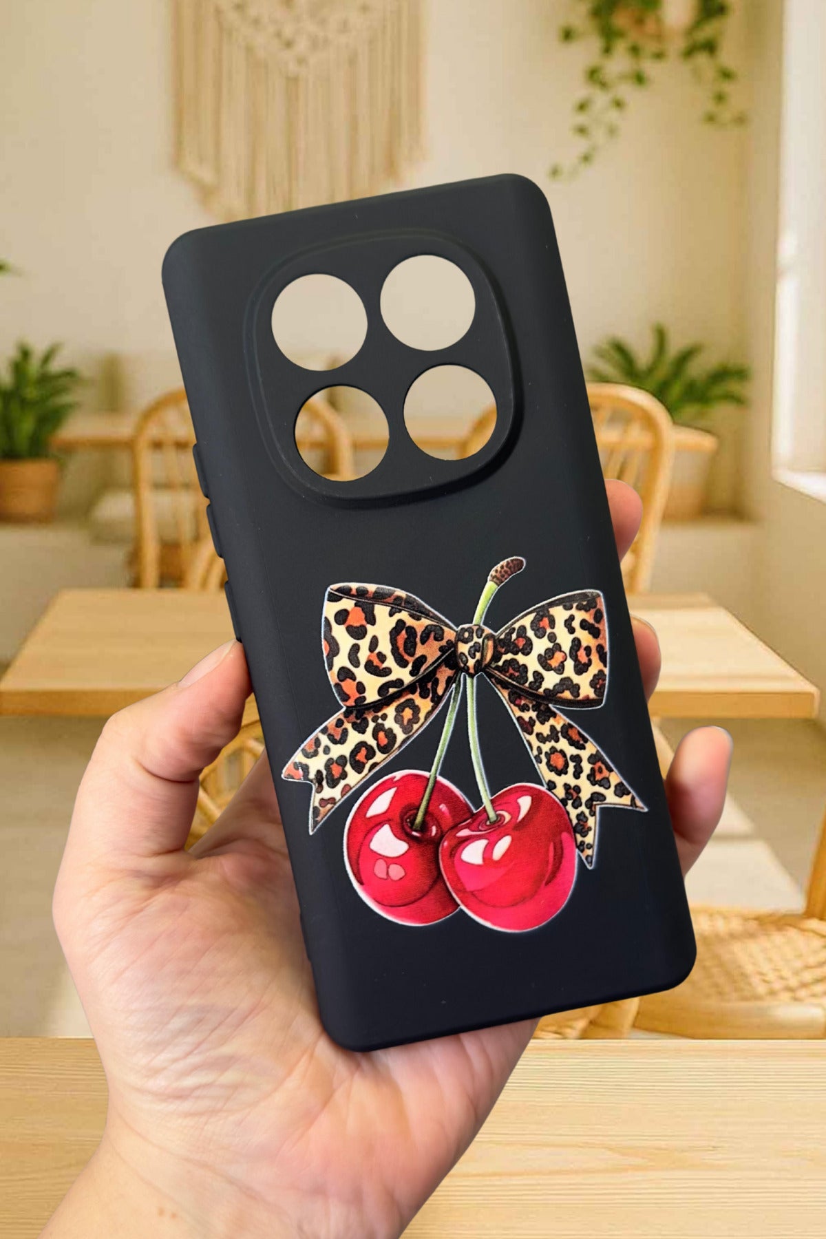 Xiaomi Redmi Note 14 Pro 4G Uyumlu Kiraz Leopar Fiyonk Desenli Silikon Darbe Emici Rubber Kılıf