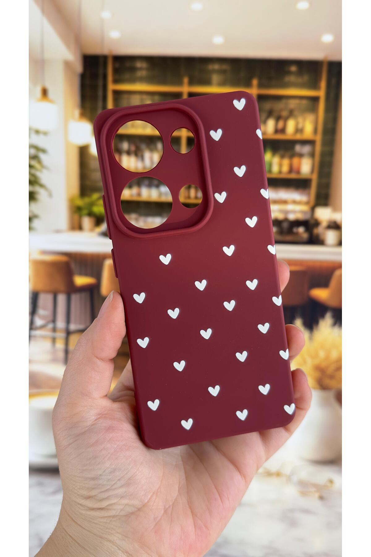 Redmi Note 13 Pro 4G Uyumlu Beyaz Kalp Desenli Silikon Darbe Emici Klasik Korumalı Rubber Kılıf