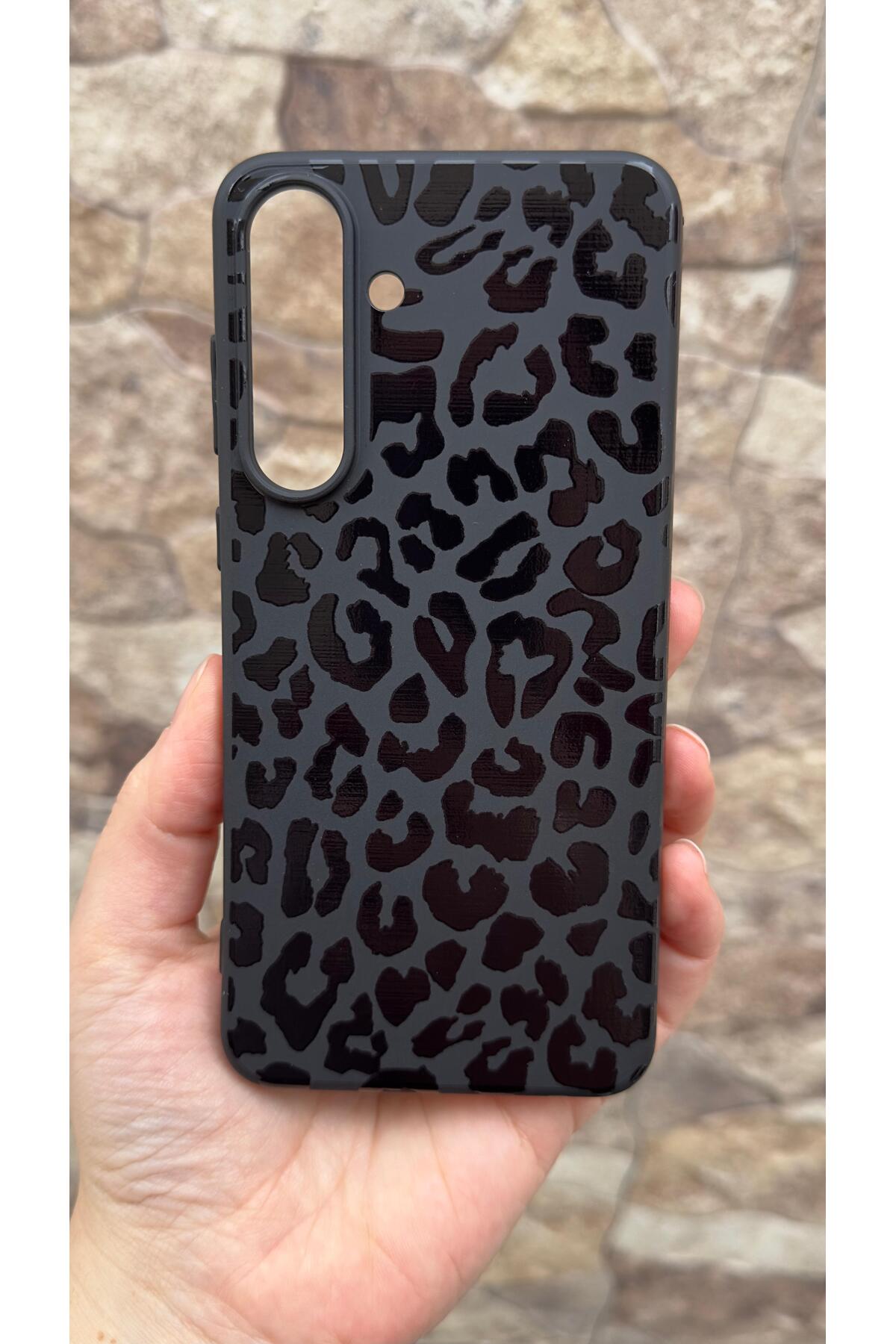 Samsung Galaxy S25 FE Uyumlu Leopar Desenli Silikon Darbe Emici Klasik Korumalı Rubber Kılıf 277