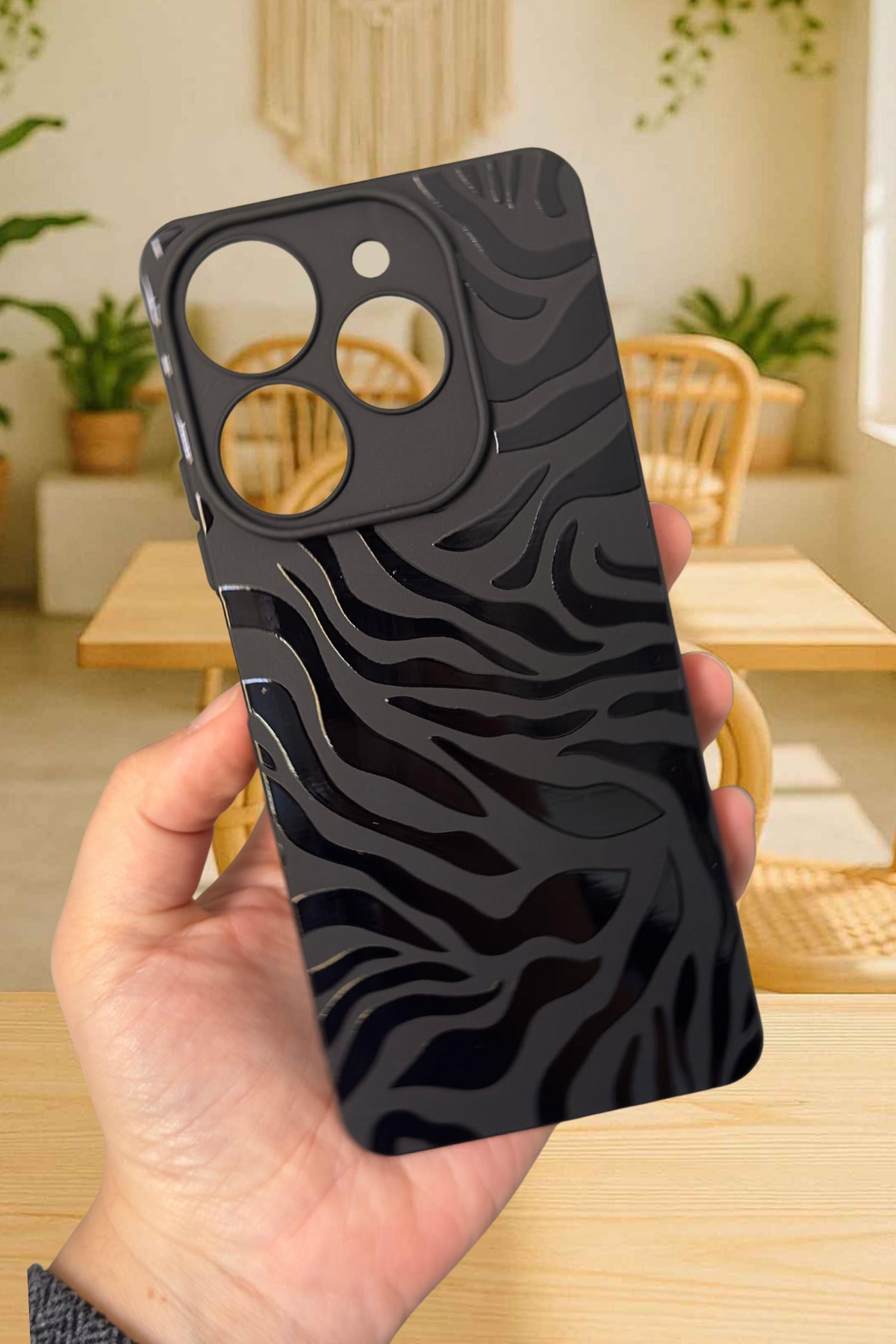 Tecno Spark 10 PRO Uyumlu Zebra Desenli Silikon Darbe Emici Rubber Kılıf