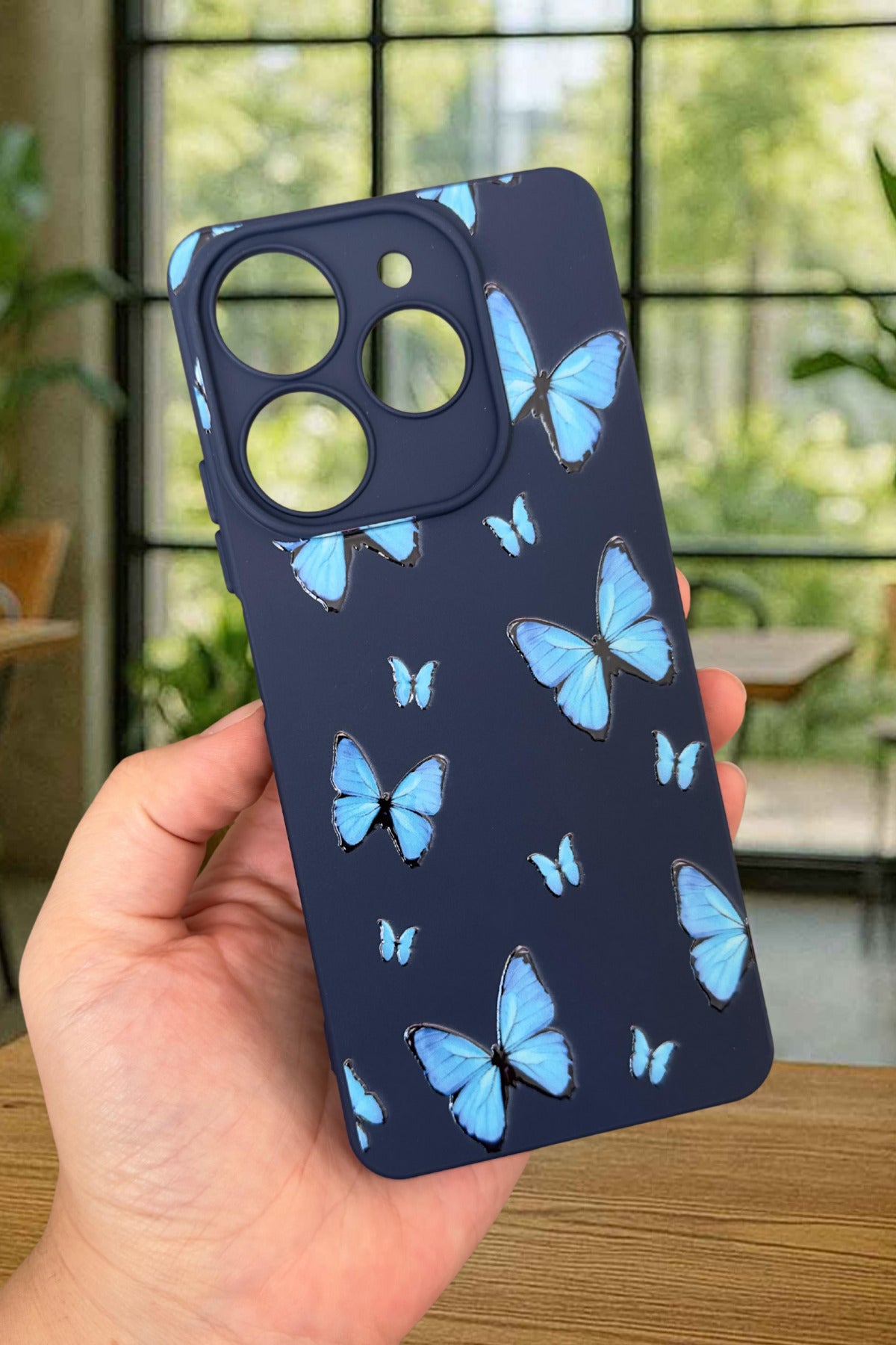 Tecno Spark 10 PRO Uyumlu Mavi Kelebek Desenli Silikon Darbe Emici Klasik Korumalı Rubber Kılıf