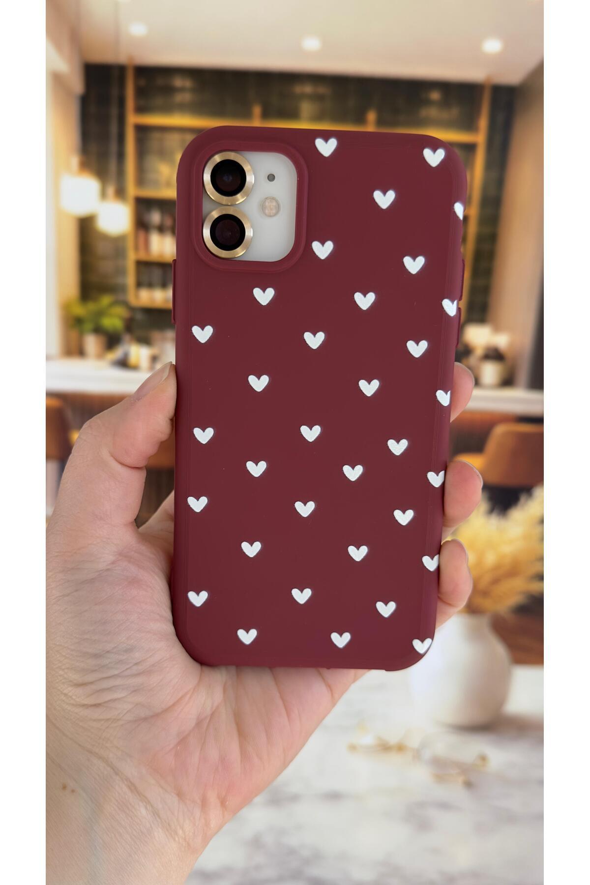 İphone 11 Uyumlu Beyaz Kalp Desenli Silikon Darbe Emici Klasik Korumalı Rubber Kılıf