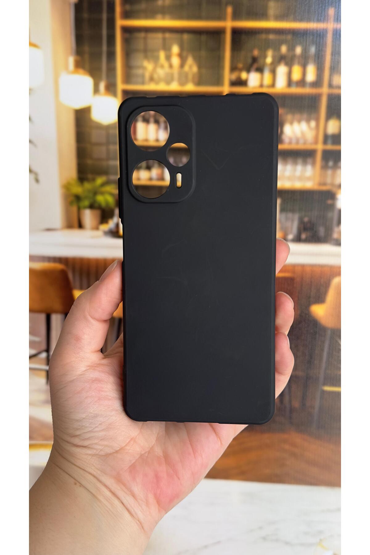 Poco F5 Uyumlu Silikon Darbe Emici Klasik Korumalı Rubber Kılıf