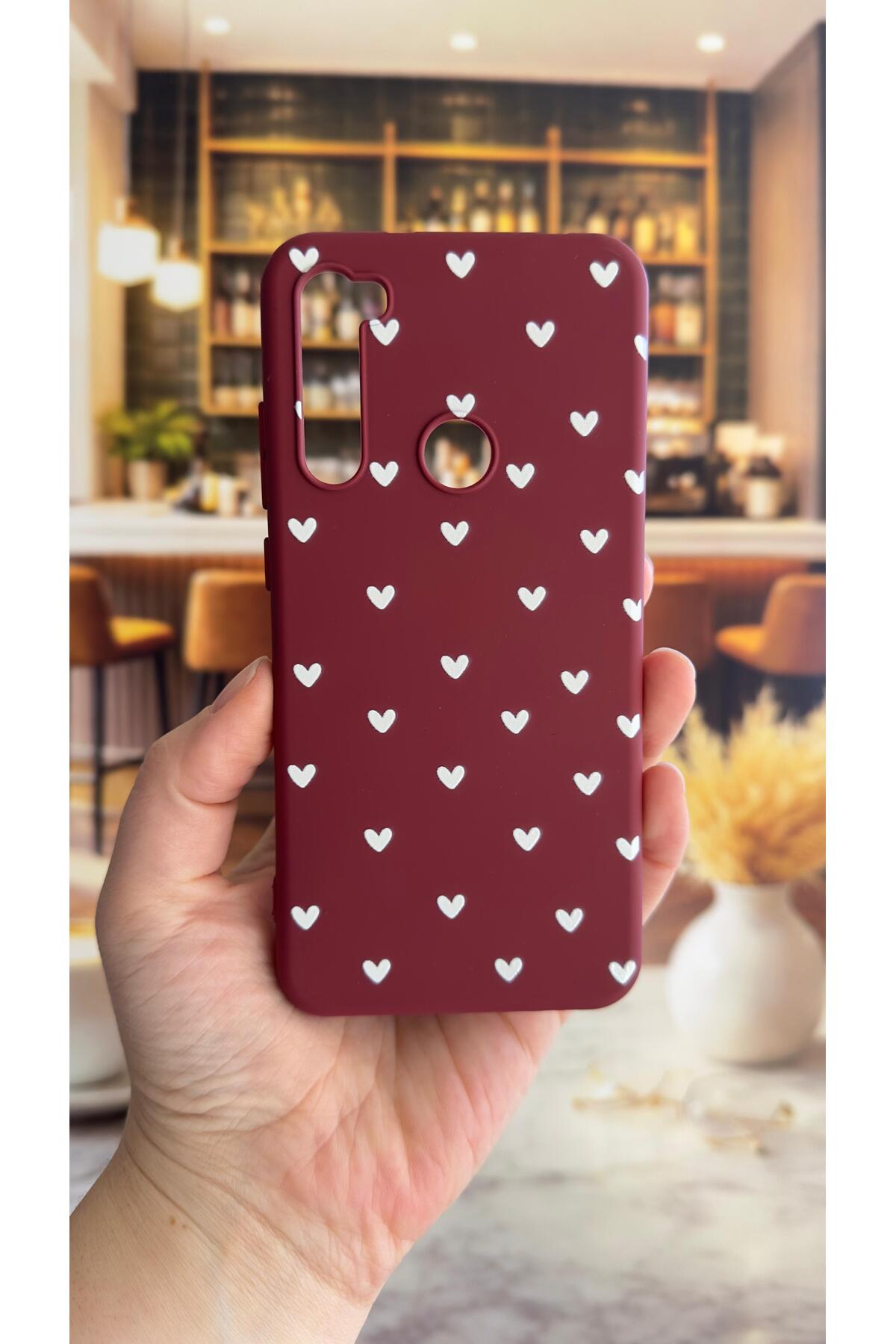 Xiaomi Redmi Note 8 Uyumlu Beyaz Kalp Desenli Silikon Darbe Emici Klasik Korumalı Rubber Kılıf