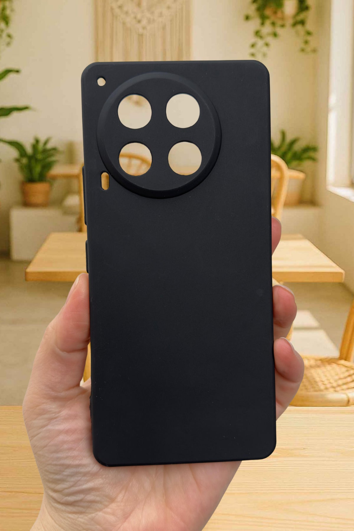 Tecno Camon 30 Uyumlu Silikon Darbe Emici Klasik Korumalı Rubber Kılıf
