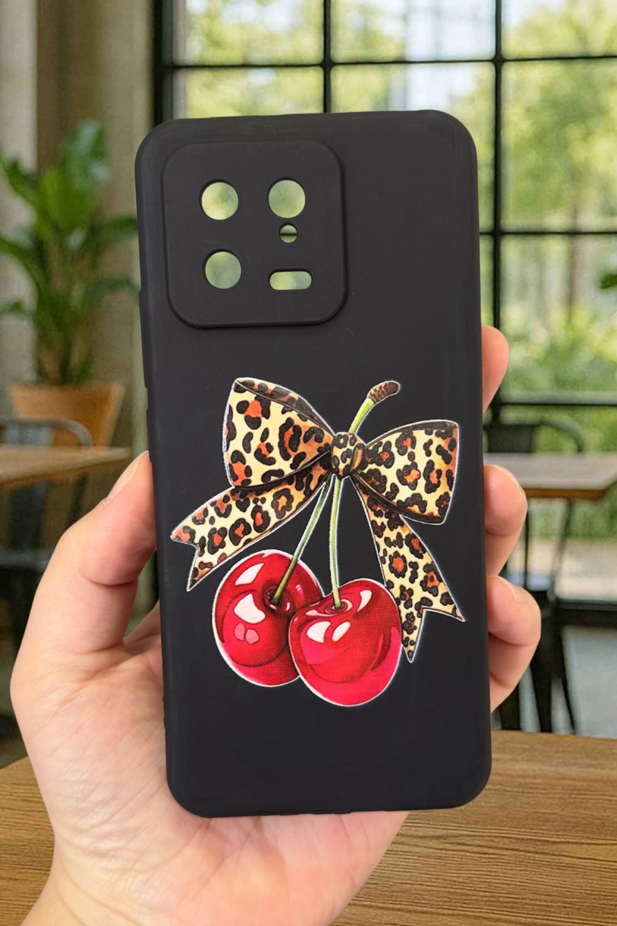 Xiaomi Mi 13 Uyumlu Kiraz Leopar Fiyonk Desenli Silikon Darbe Emici Klasik Korumalı Rubber Kılıf