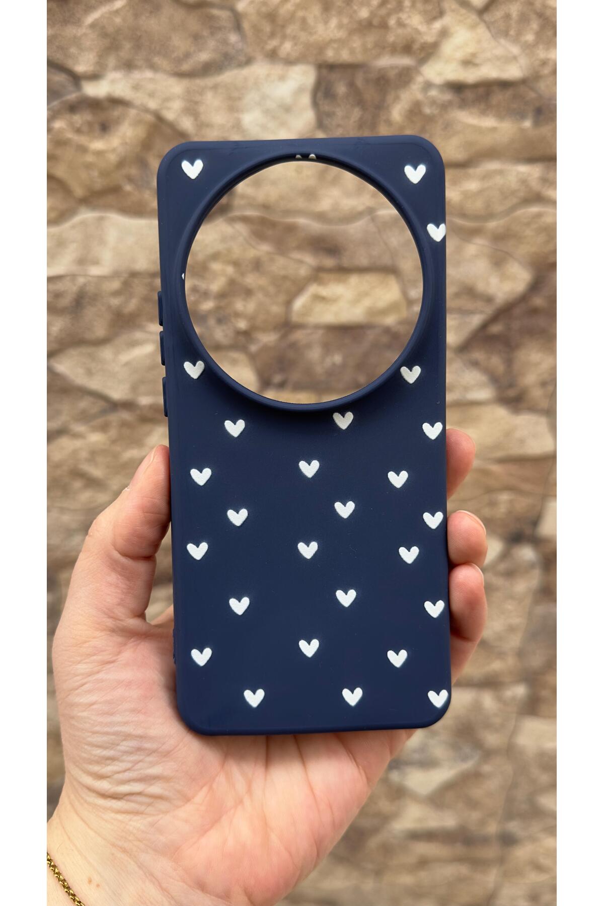 Mİ 15 Ultra Uyumlu Mini Kalp Desenli Silikon Darbe Emici Klasik Korumalı Rubber Kılıf