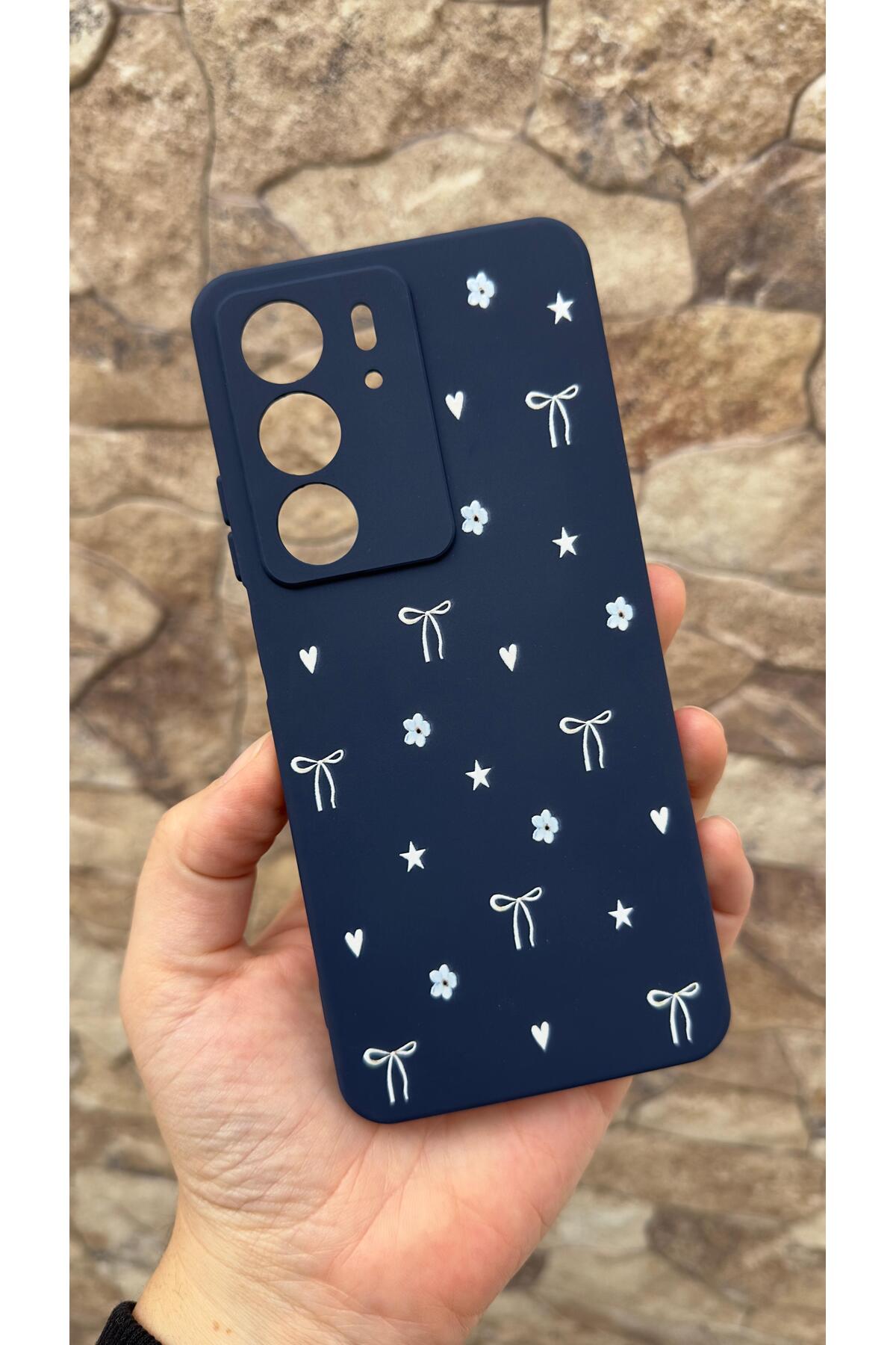 Realme C75 Uyumlu Mini Fiyonk Desenli Silikon Darbe Emici Klasik Korumalı Rubber Kılıf