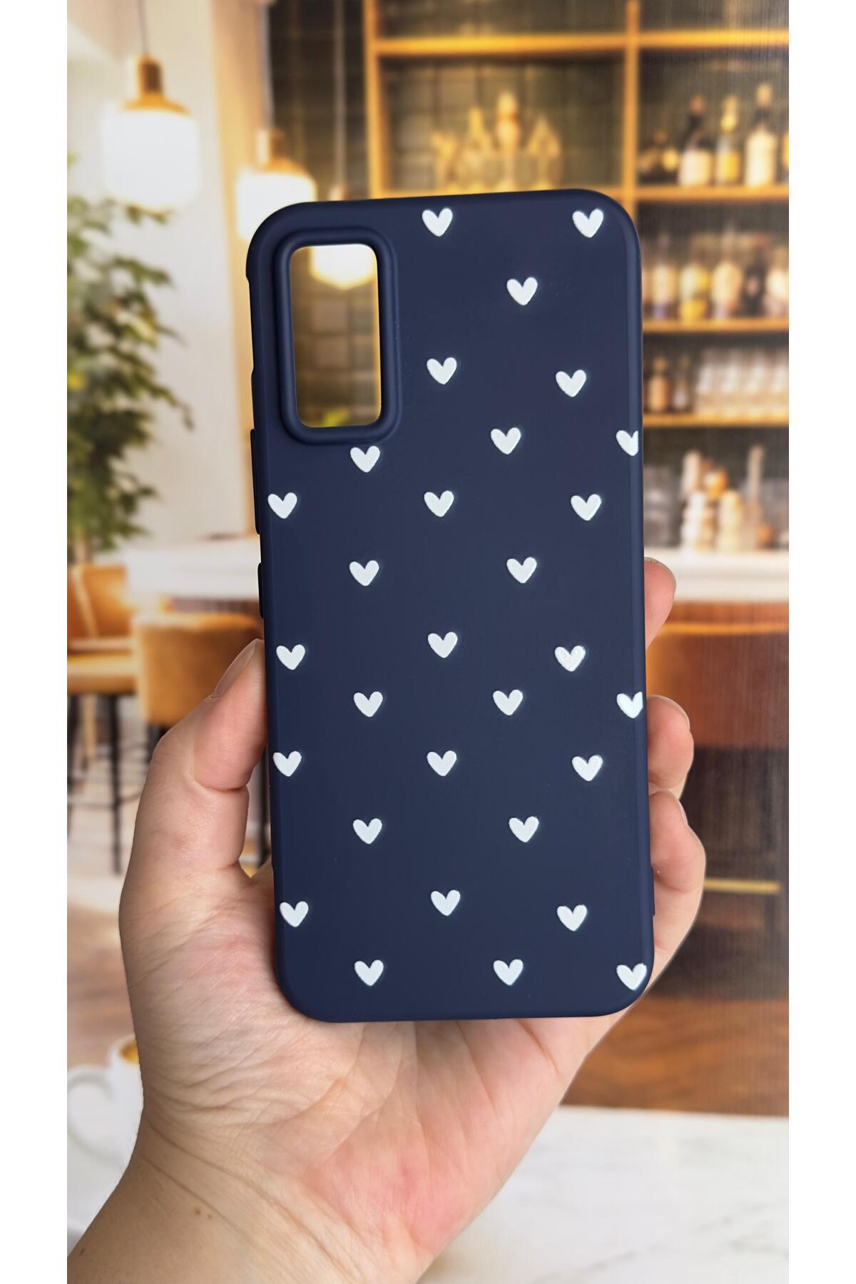 Infinix GT 30 Pro Uyumlu Mini Beyaz Kalp Desenli Silikon Darbe Emici Klasik Korumalı Rubber Kılıf