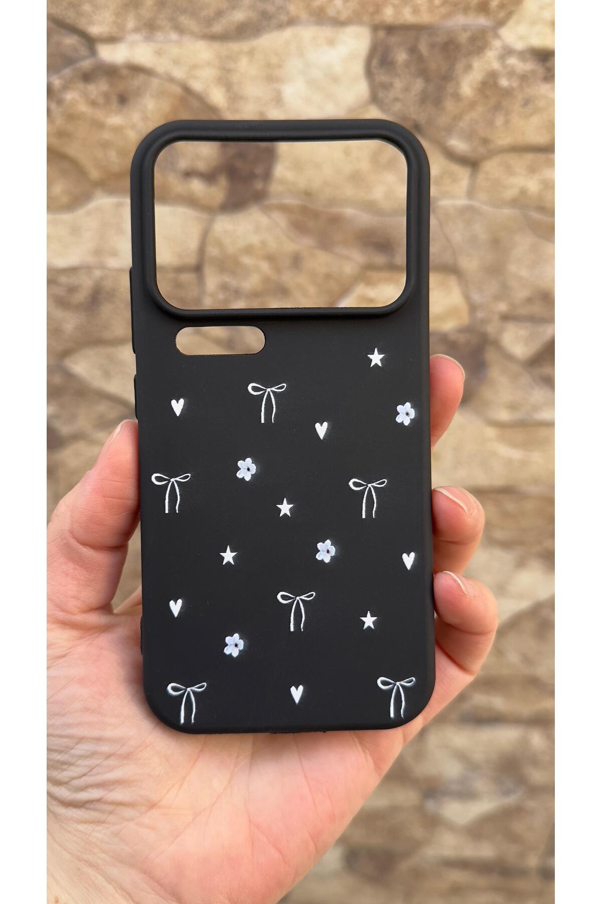 MI 17 Pro Uyumlu Mini Fiyonk Desenli Silikon Darbe Emici Klasik Korumalı Rubber Kılıf