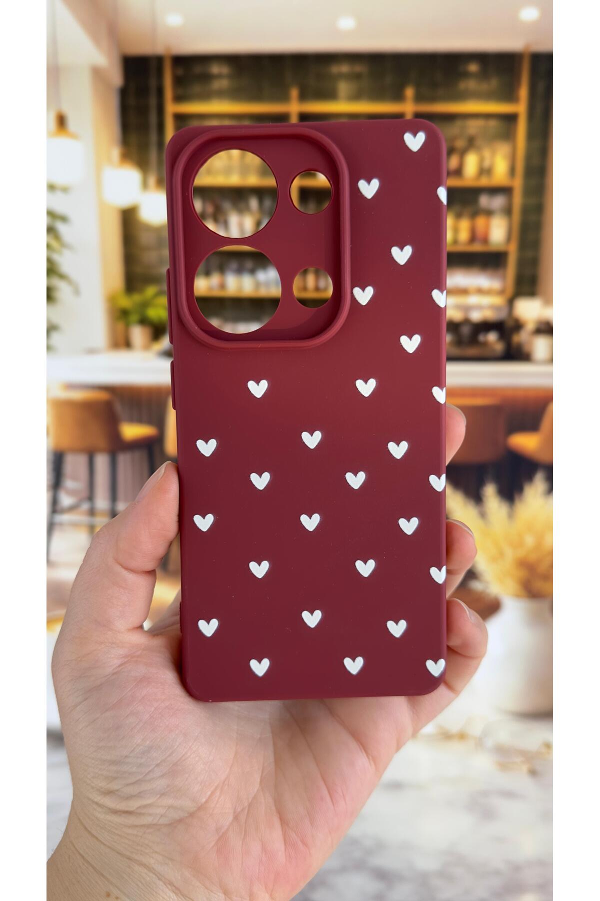 Redmi Note 13 Pro 4G Uyumlu Beyaz Kalp Desenli Silikon Darbe Emici Klasik Korumalı Rubber Kılıf
