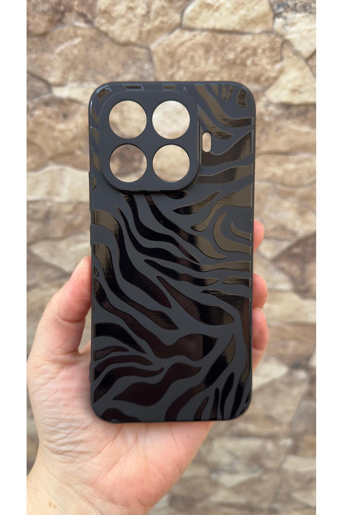 Xiaomi Mi 15T PRO Uyumlu Zebra Desenli Silikon Darbe Emici Klasik Korumalı Rubber Kılıf