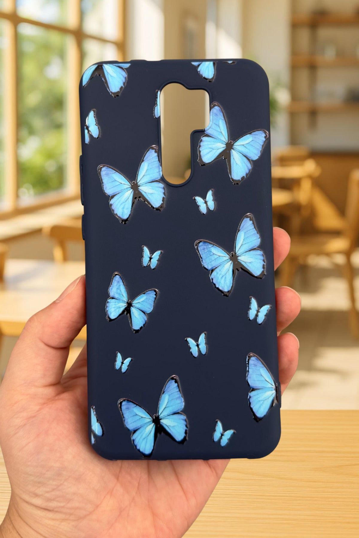 Xiaomi Redmi 9 Uyumlu Mavi Kelebek Desenli Silikon Darbe Emici Klasik Korumalı Rubber Kılıf